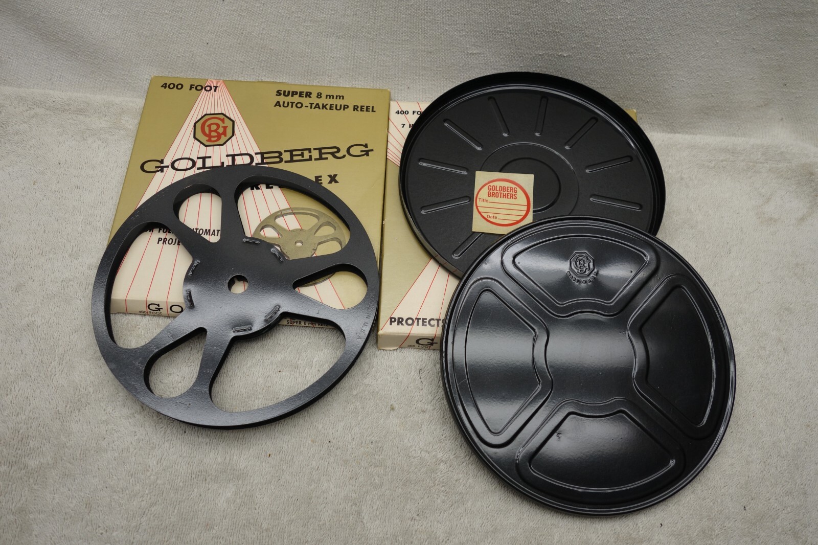 NOS 8mm Metal 400 Foot GOLDBERG Super 8mm Take-Up Reels & 8mm Dustproof Cans