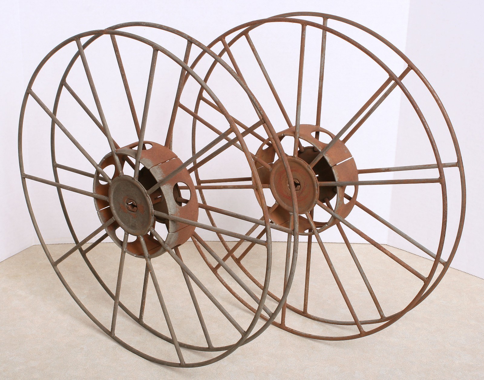TWO 35MM WIRE MOVIE FILM REEL 15″ DIAMETER FOR FILM USE OR DISPLAY