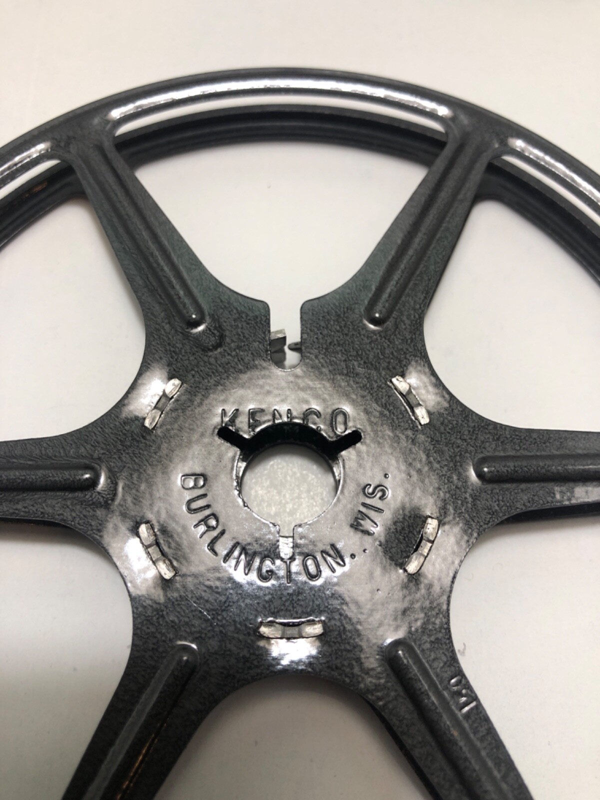 KENCO Regular 8mm Std 8 Movie Auto Take-up Metal Reel & Can WIsconsin X2