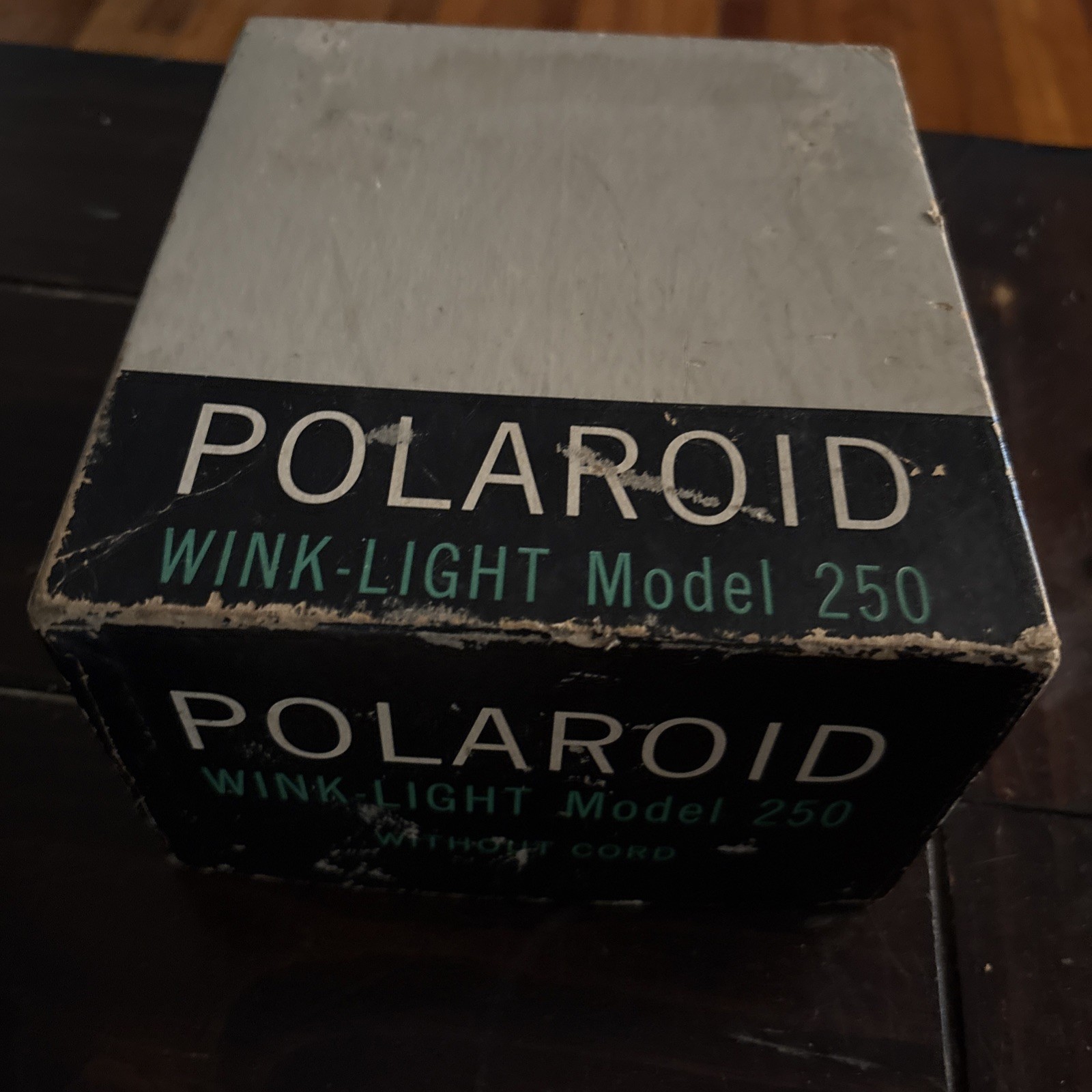 Polaroid Wink-Light Flash Model 250