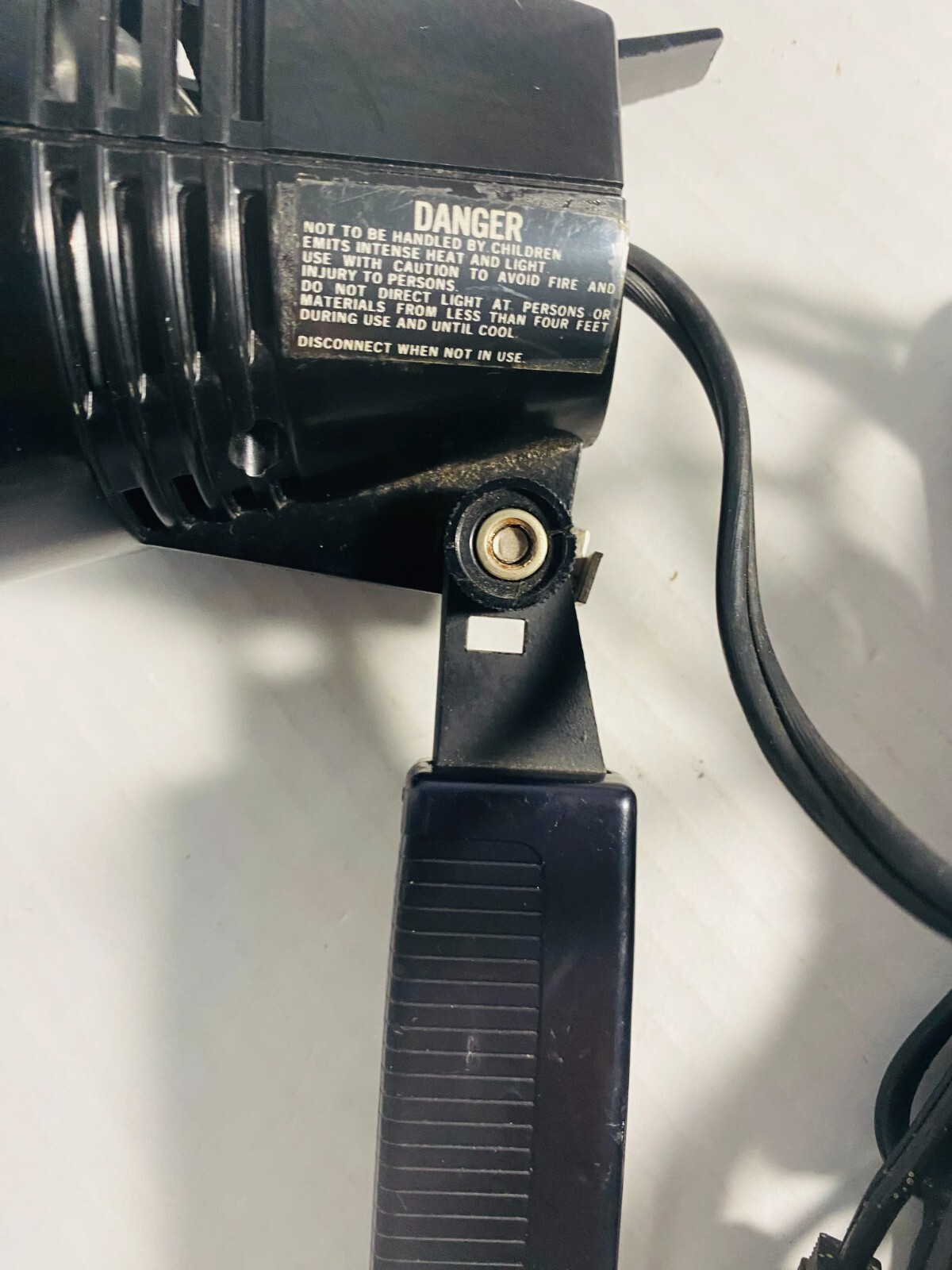 Vintage 1960’s SV Smith-Victor Movie Light Model Q-1U for Super 8 Movie Cameras.