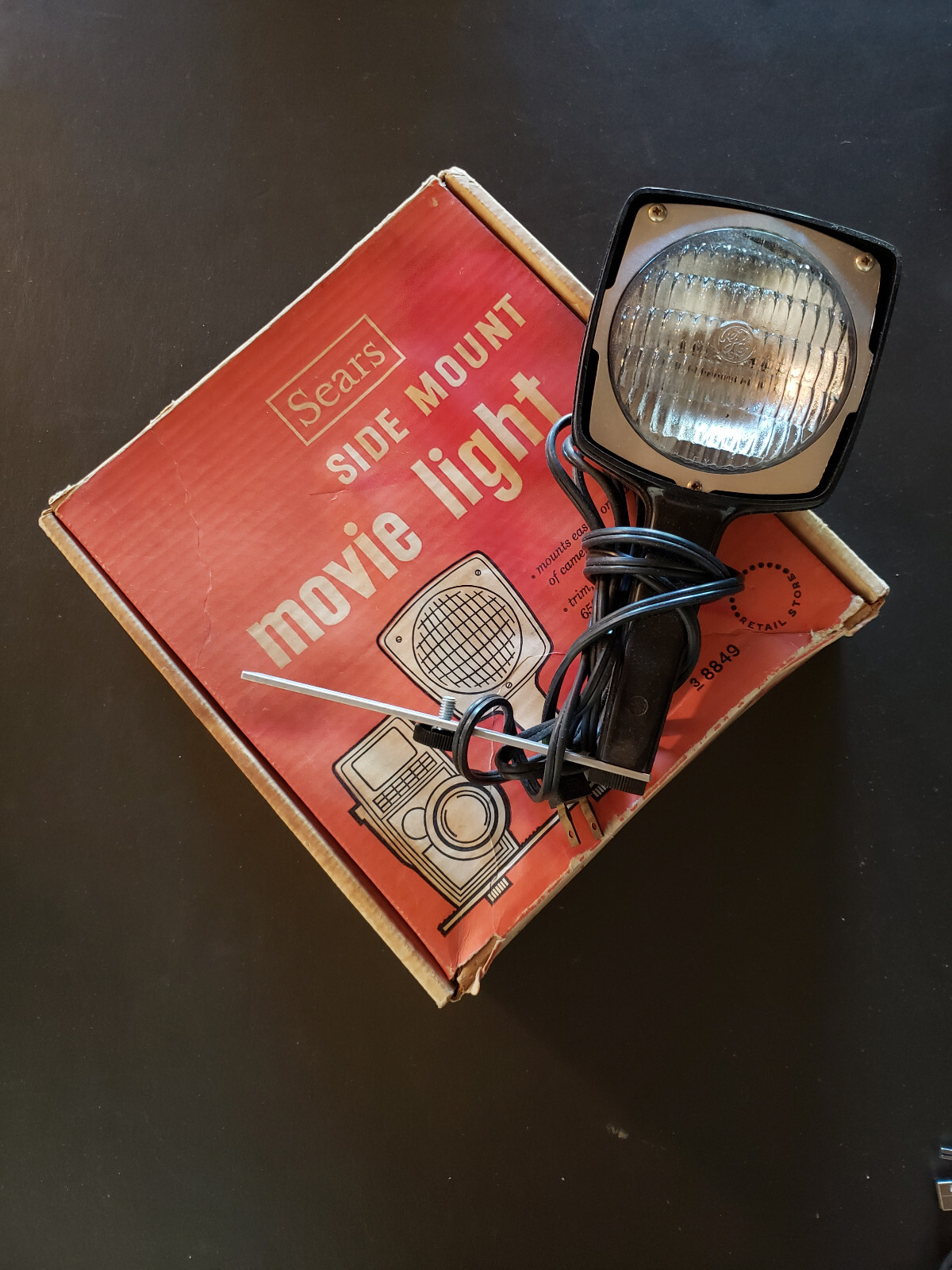 Vintage Sears sealed beam side mount movie light Model Number:38849