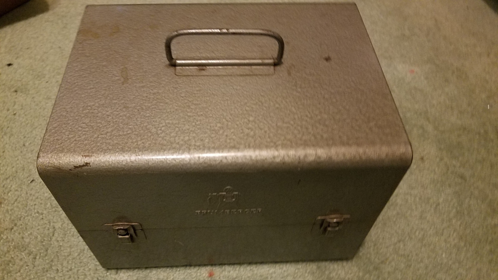70’s vintage Super 8 Film Metal Storage Case / Box w/various Canisters & Reels