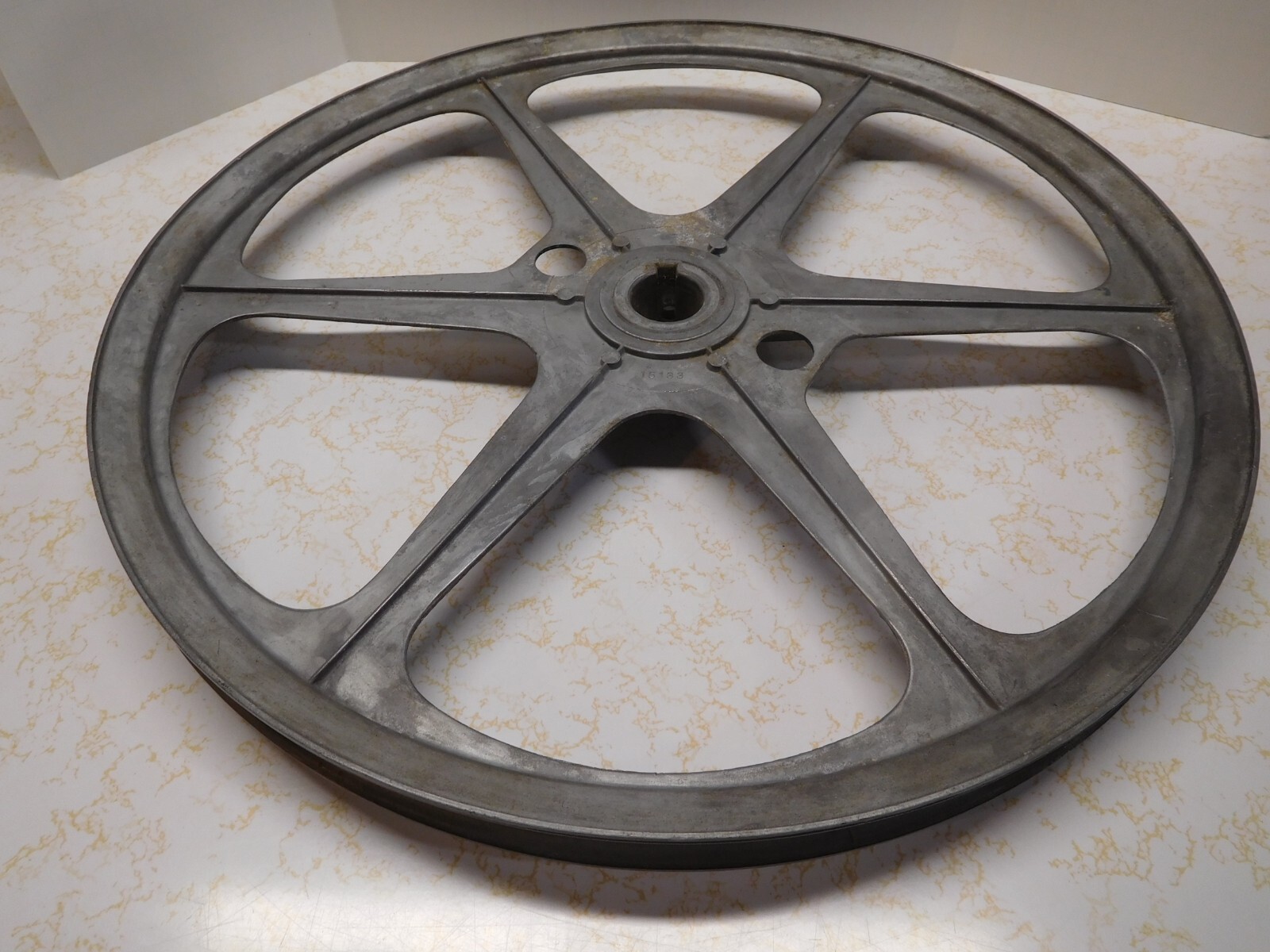 Early Vintage Heavy 2 Lb. 10.6 Oz 16mm 15″ Film Reel ~ number on reel is 15133