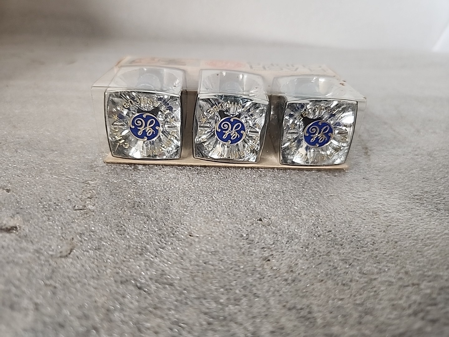 Vintage GE Flash Cubes – 3 Cubes/12 Flashes – Original Packaging