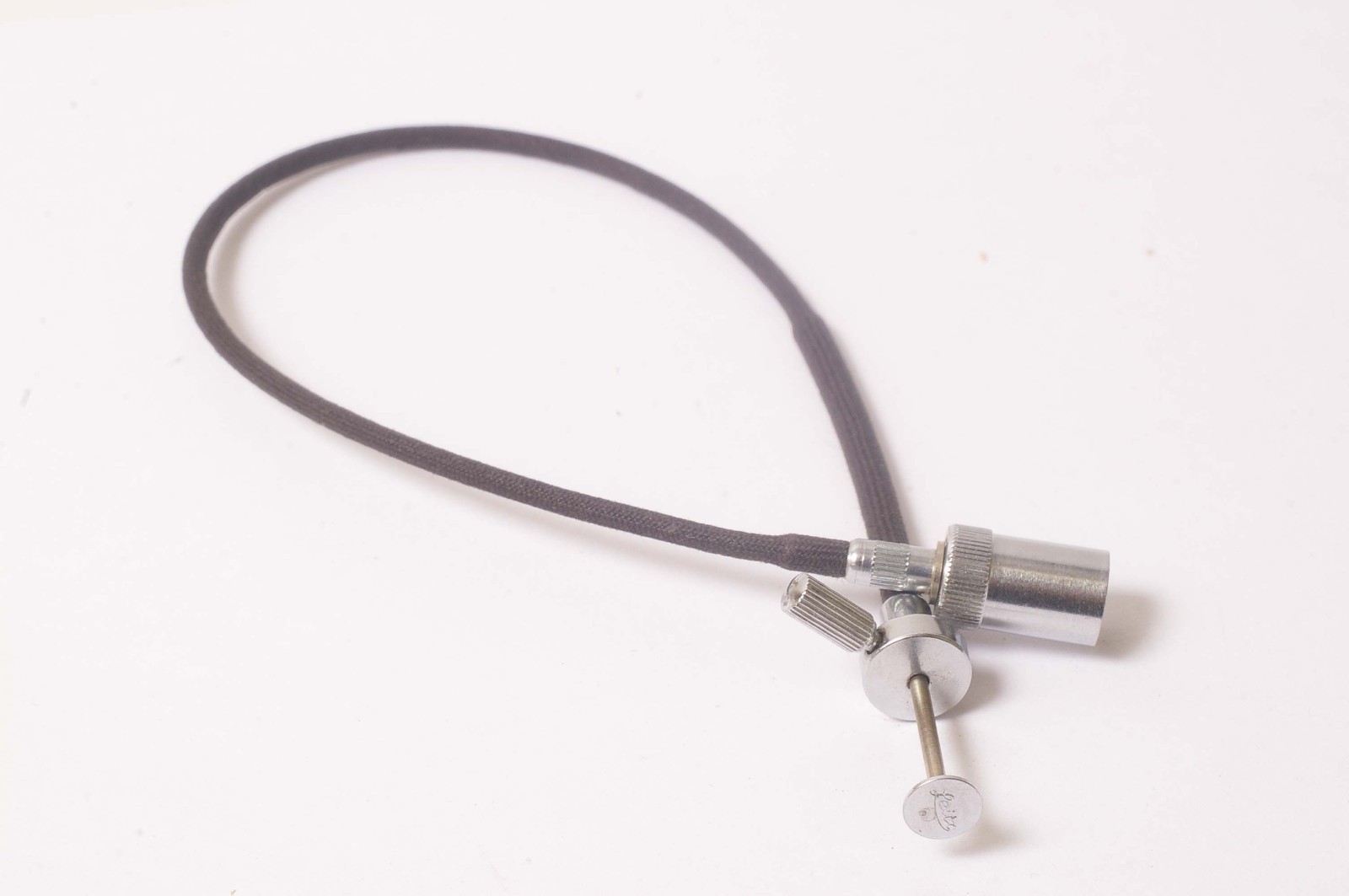 C13261~ Genuine Leitz Leica 10” Locking Cable Release For Screw Mount