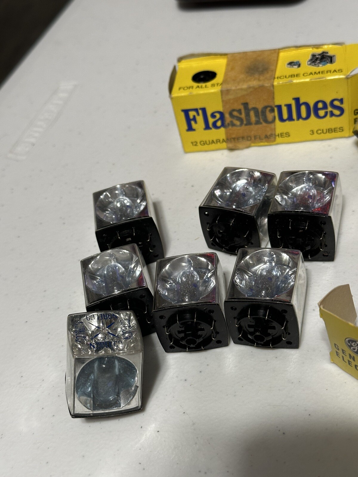 Lot Of 3 Vintage GE Magicubes General Electric Magic 3 Cubes 12 Flashes Untested