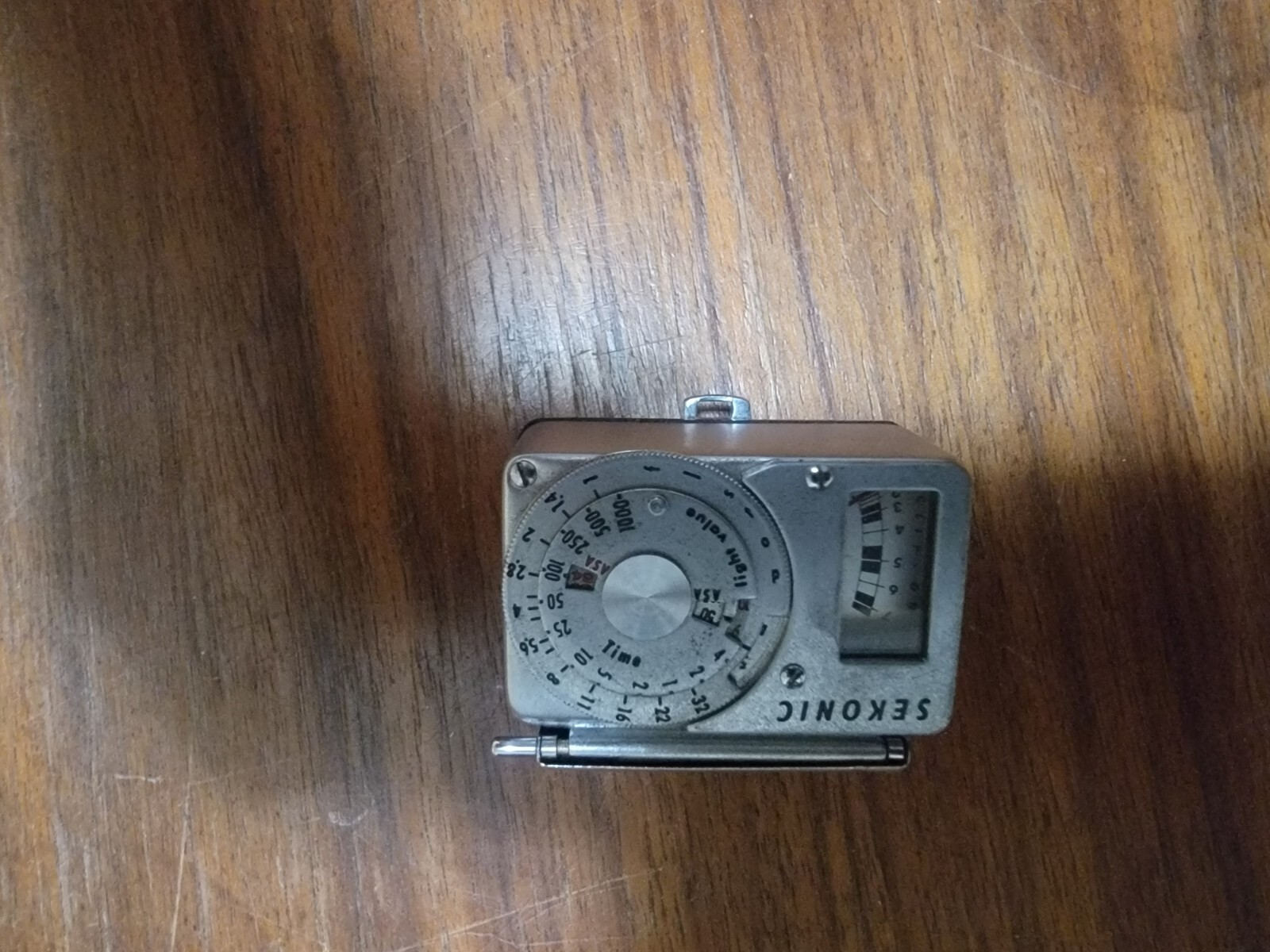vintage camera and flash lot with leather case