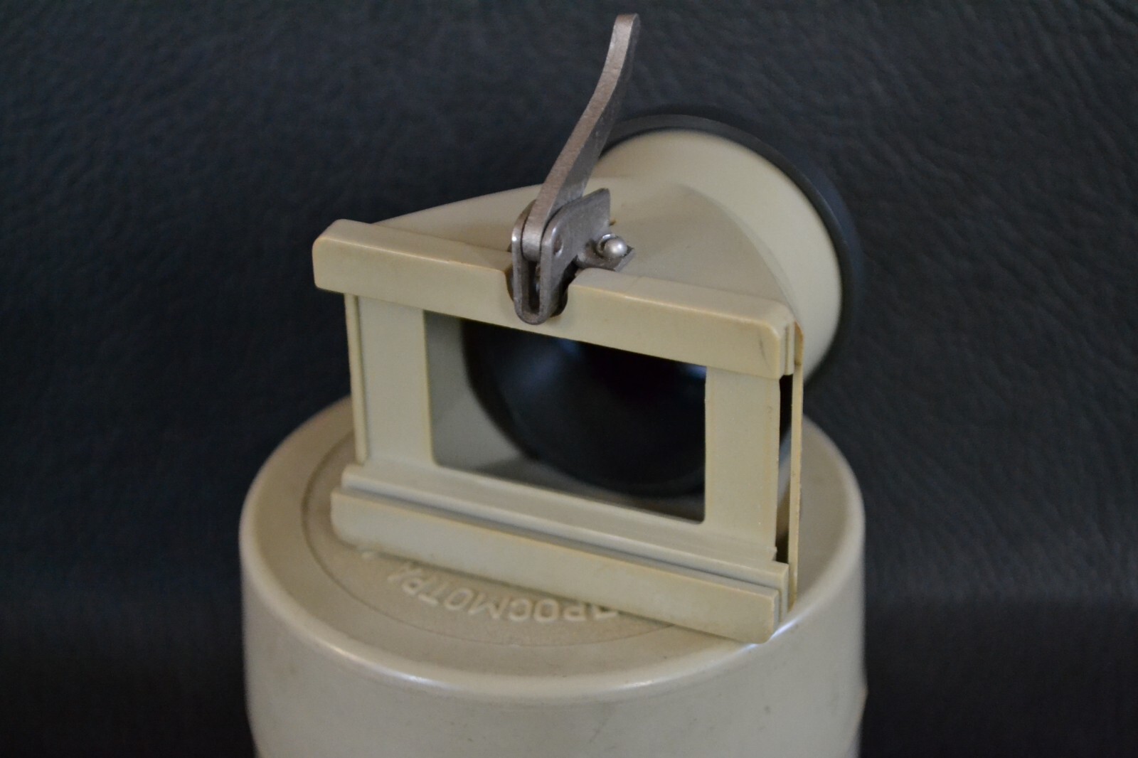 Vintage USSR plastic Magnifying Loupe L-5 For Viewing Film Frames