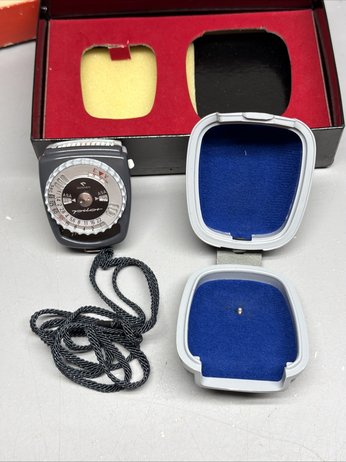 Gossen Pilot Precision Exposure Meter with Box Case & Manual