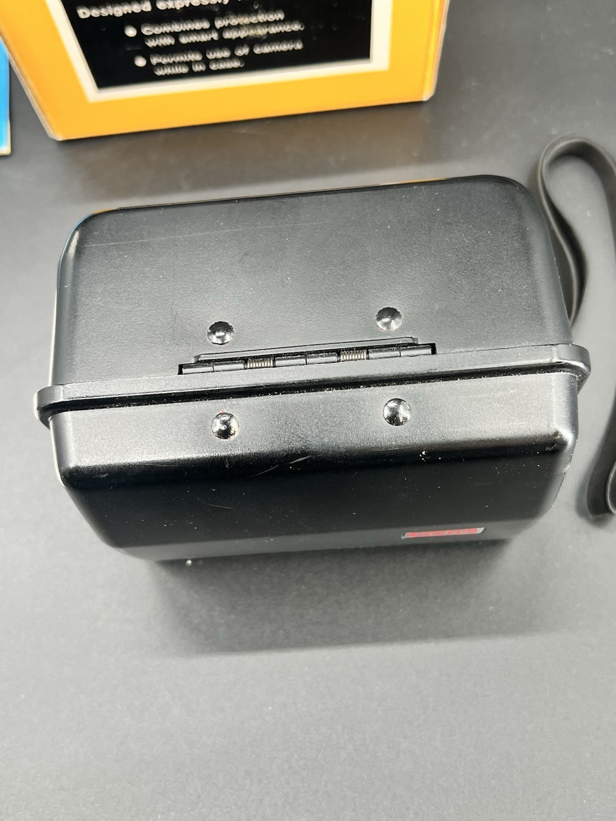 Kodak Instamatic Field Case Model E 150, 154, 300, 304, 400, 404