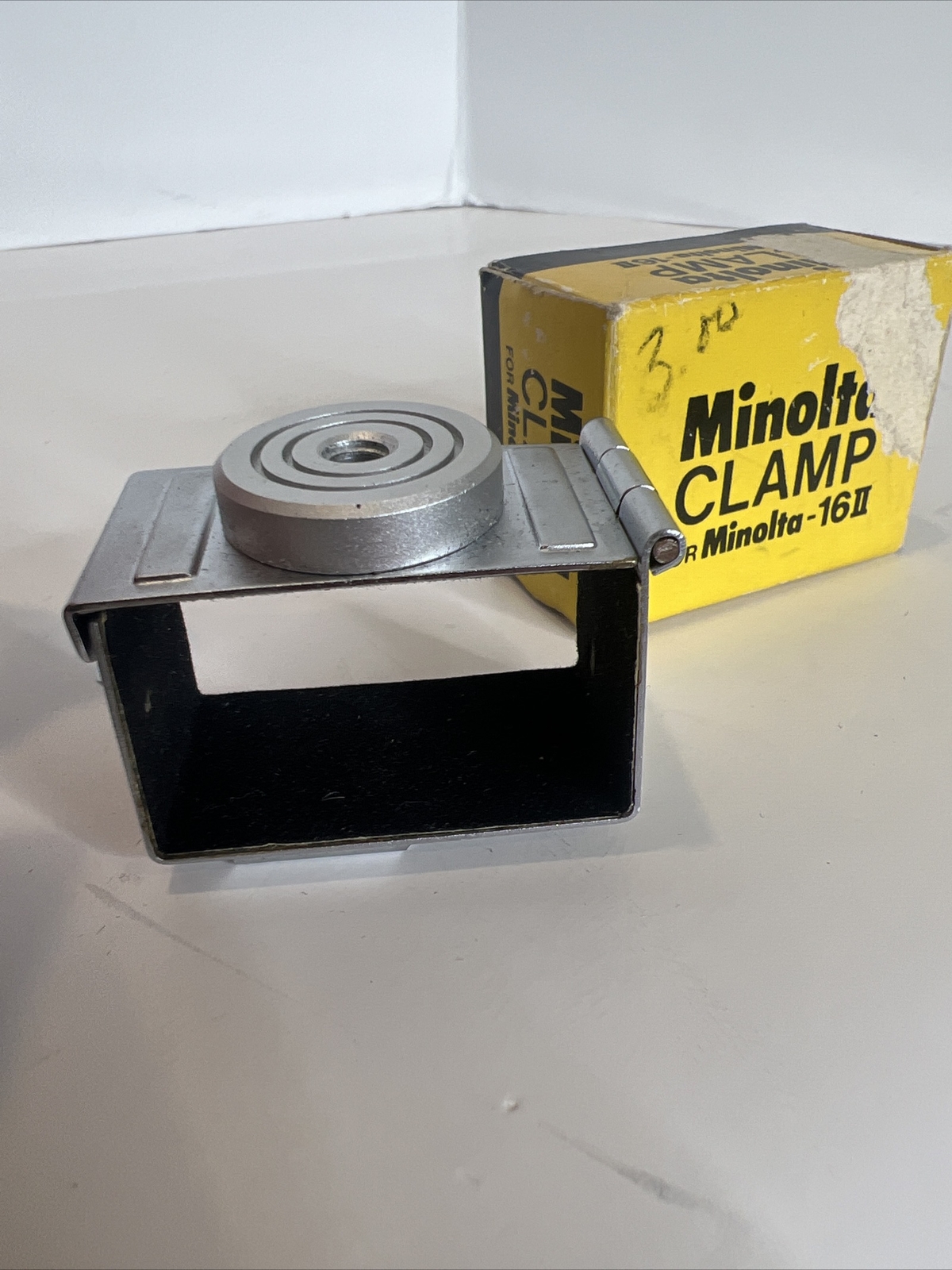 Genuine Minolta Accessory Tripod Shoe Clamp for Minolta 16 P, EE & EE II -Japan