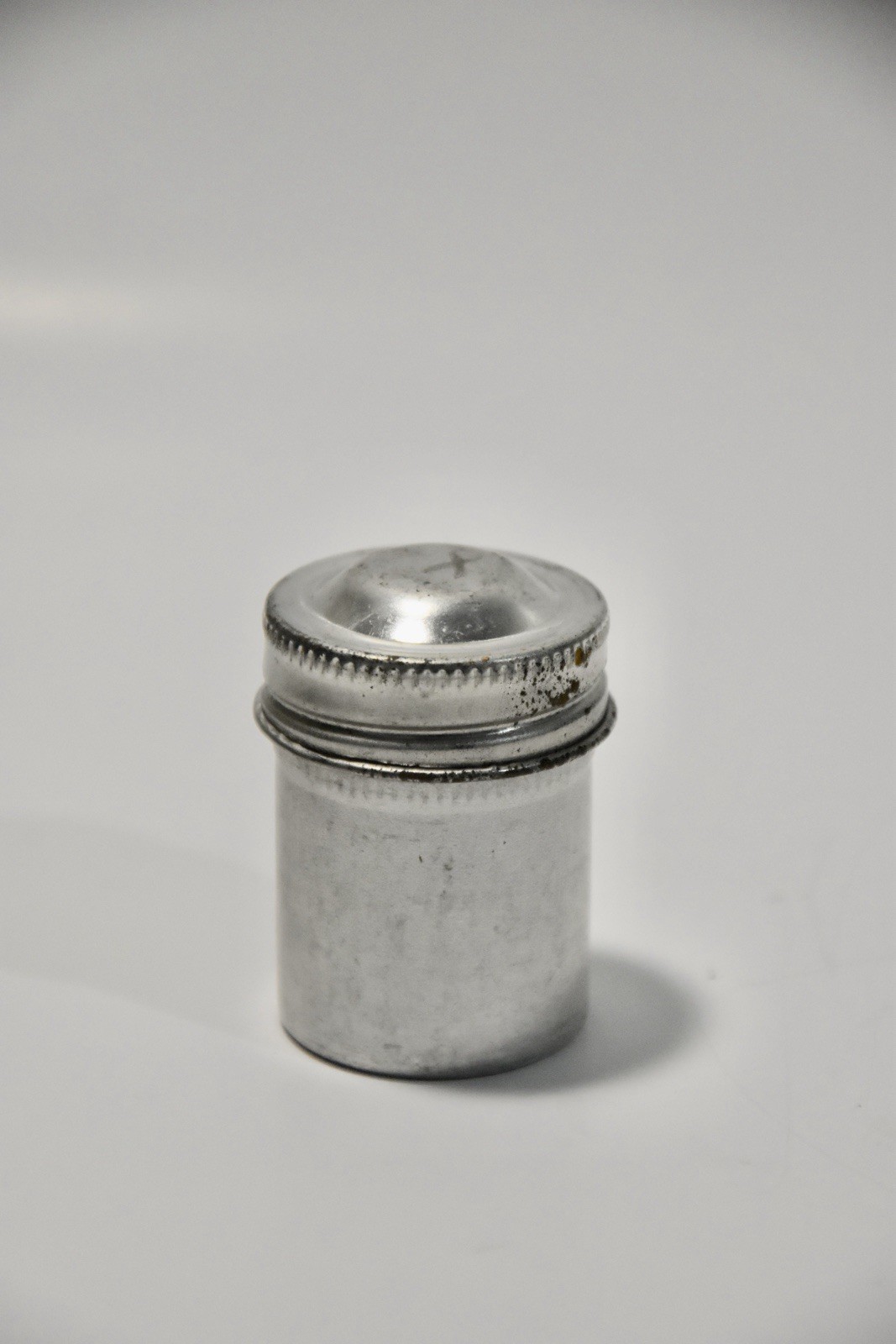 Vintage 35mm Aluminum Film Canister – Unbranded, with Metal Top