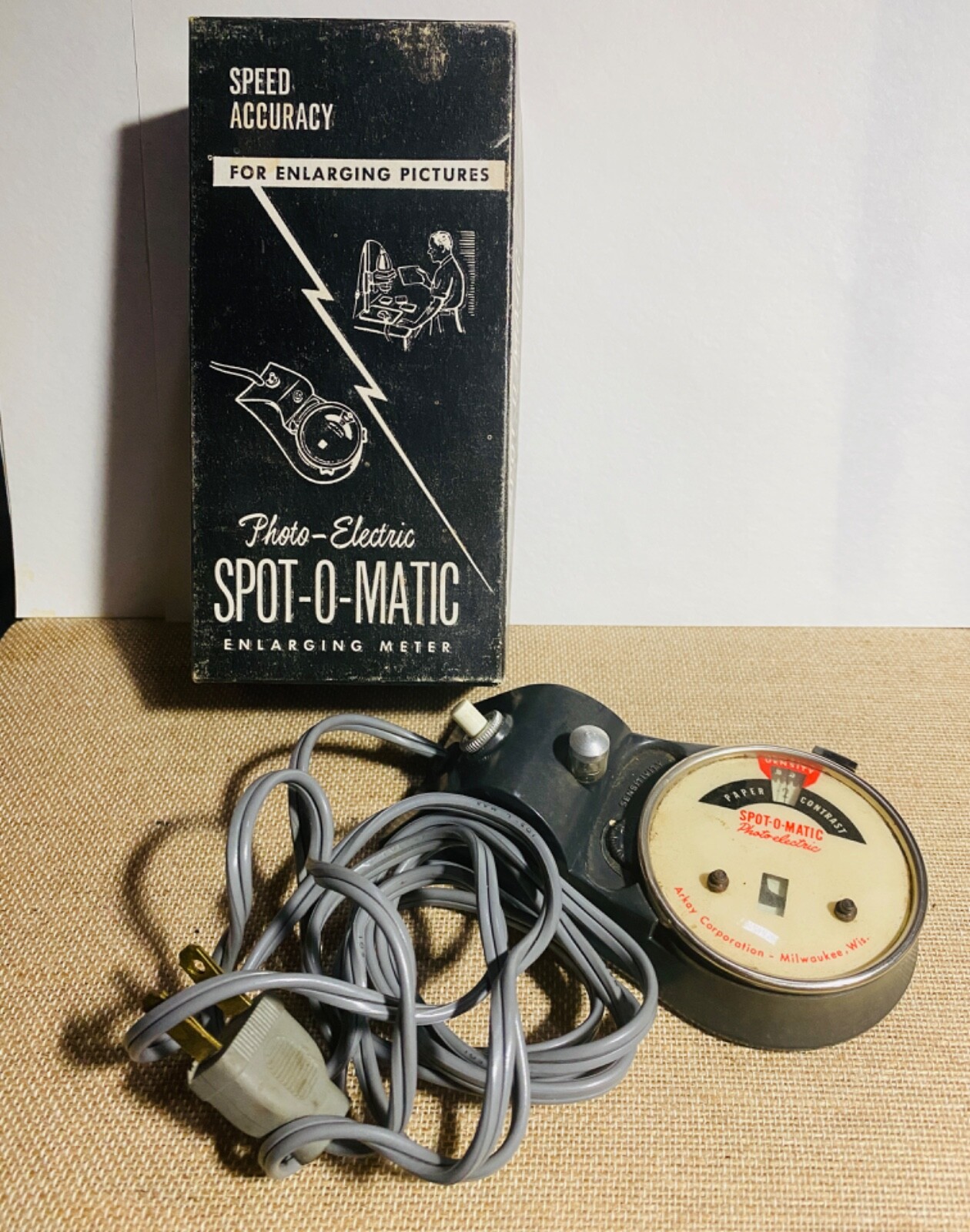 Arkay Photo-Electric Spot-O-Matic Enlarging Meter Pictures in Box w/instructions