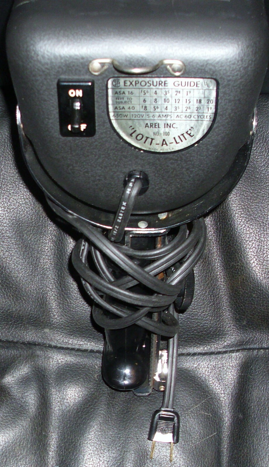 LOTT A LITE 1960’s Home Movie Lighting Sealed Beam GE Uniflood Lamp Very Bright!