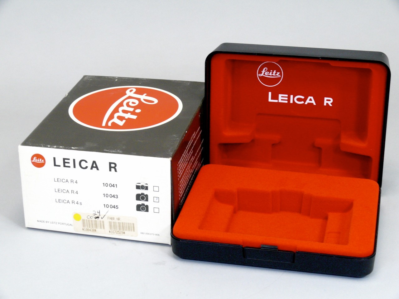 Leica Box & Hard Case for R4 ………….. Minty