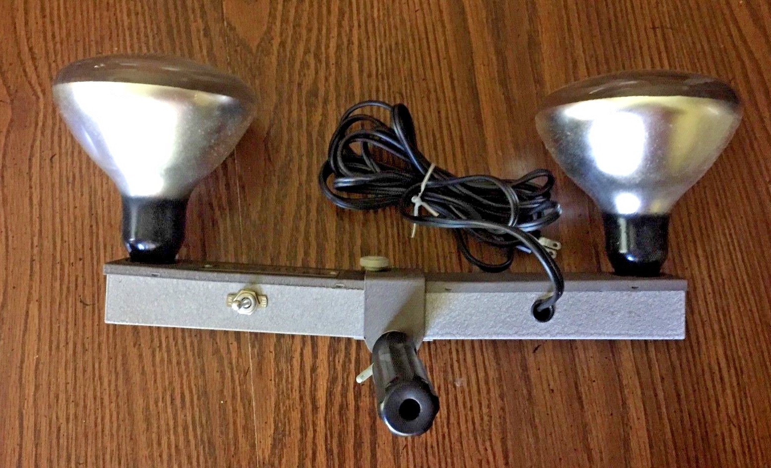 Vnt POWELITE FOLDING LIGHT BAR MODEL 25 CAMERA & TRIPOD MOUNT or HANDHELD w/BOX