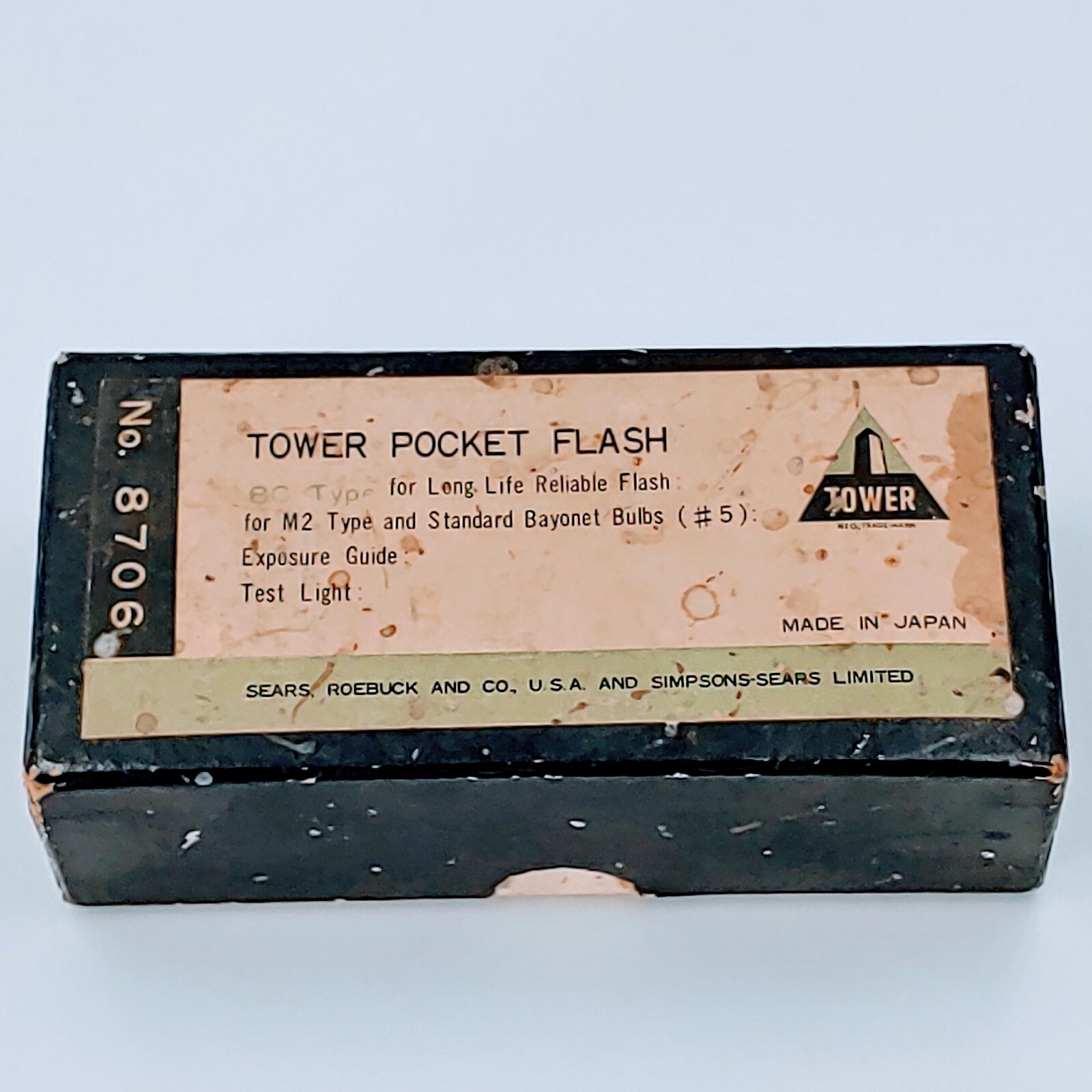 TOWER POCKET FLASH 8706 OLD VINTAGE FILM PHOTOGRAPHY SEARS ROEBUCK REFLECTOR. PO