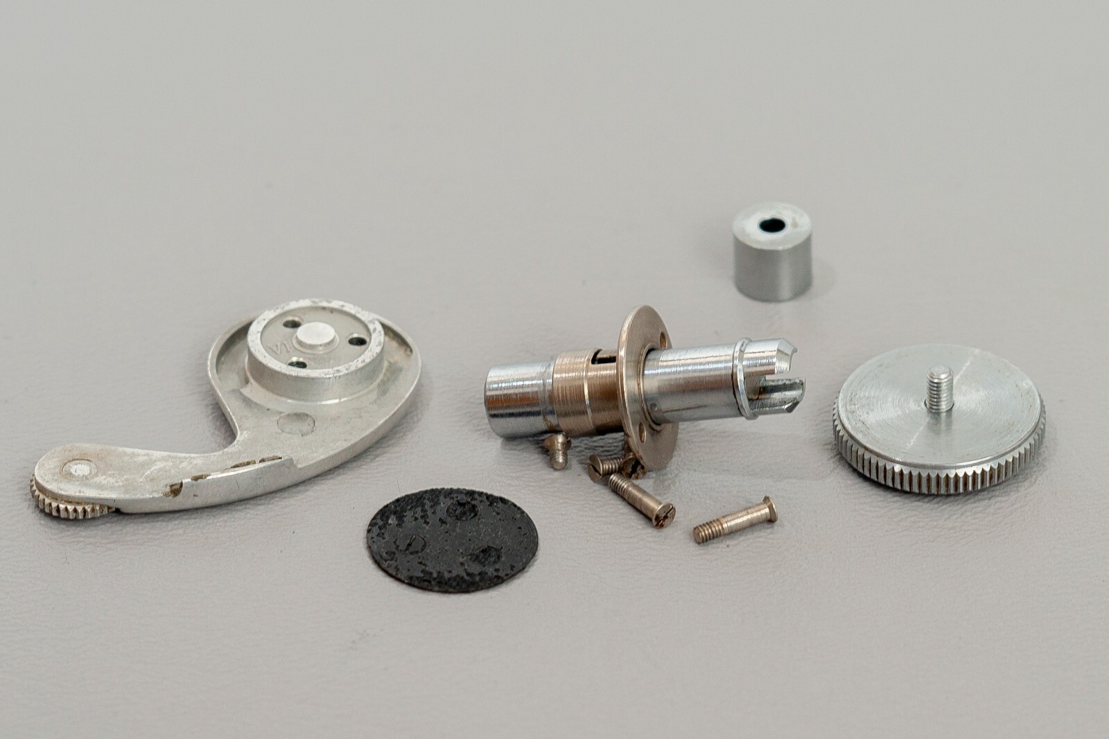 Kodak Retina IIIc,IIc,Ib film vinder parts Very clean