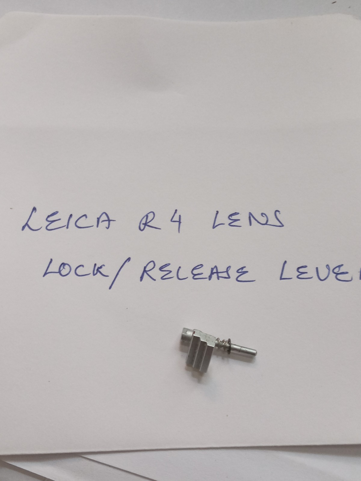 Leitz Leica R 4 SLR Camera Lens Lock/ Release Button Original Used Spare Part