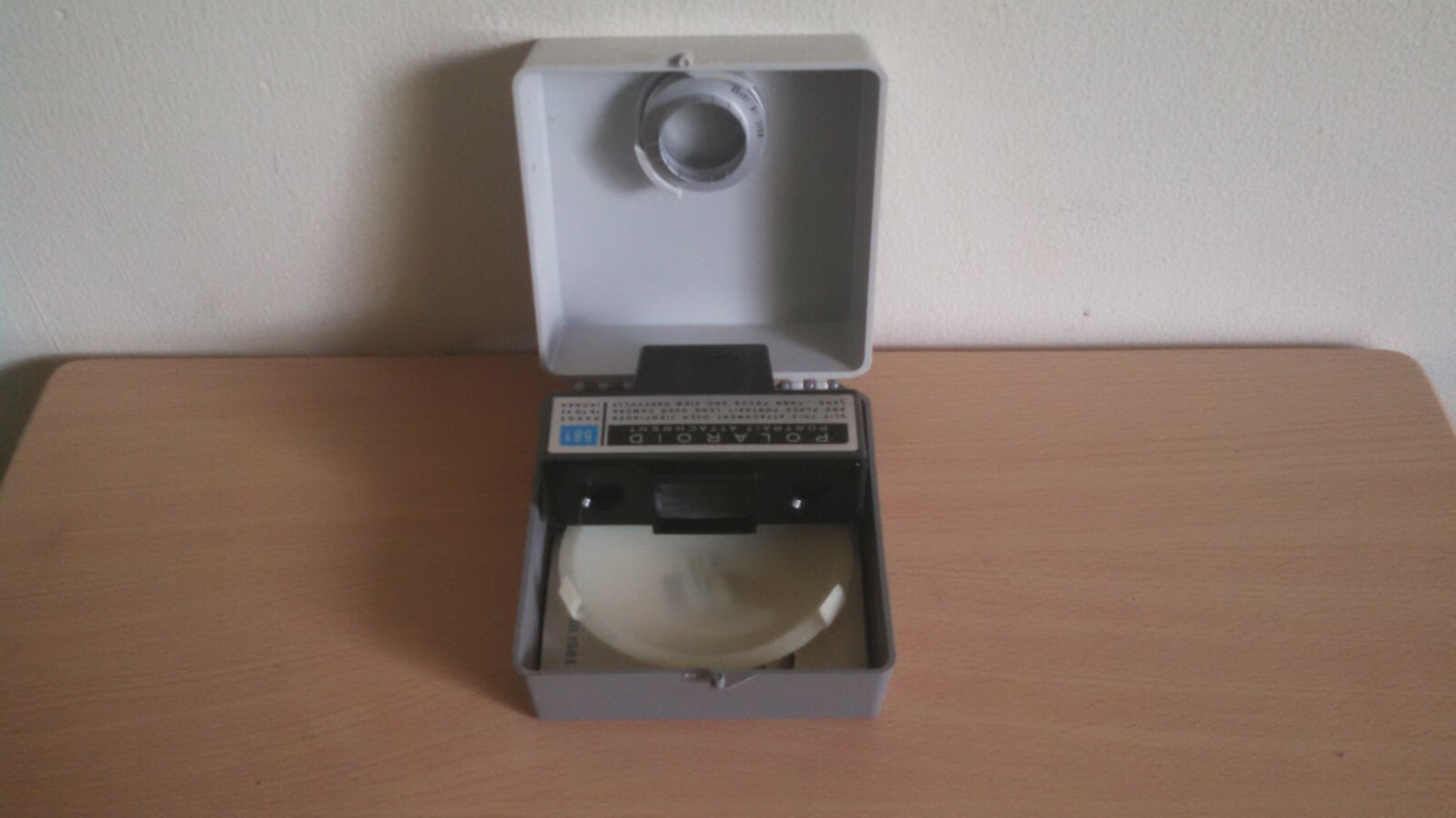 Polaroid Portrait Kit 581
