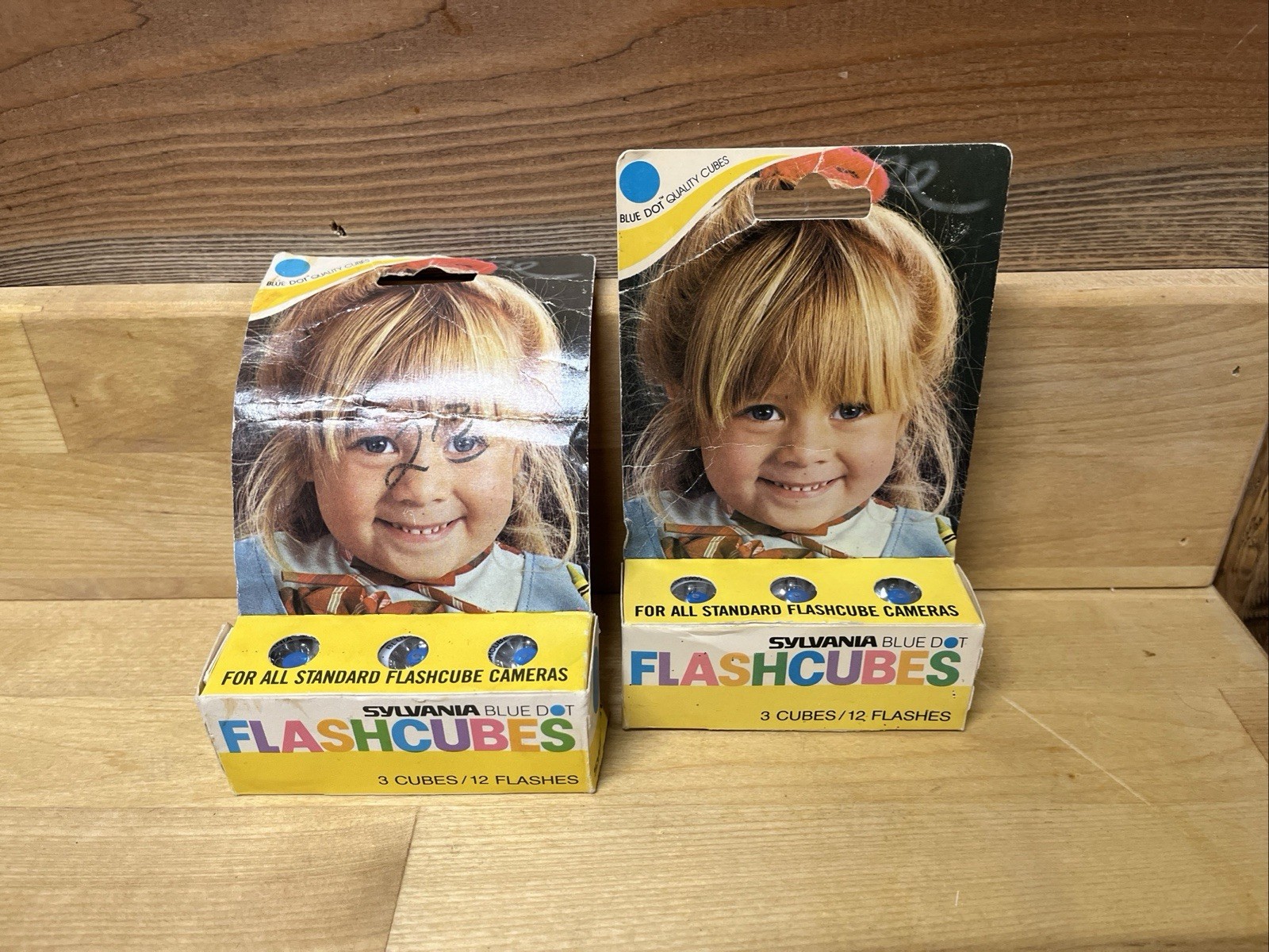 VTG Sylvania Flash Cubes Blue Dot (2 Pack of 3/12 Flashes Each) UNOPENED