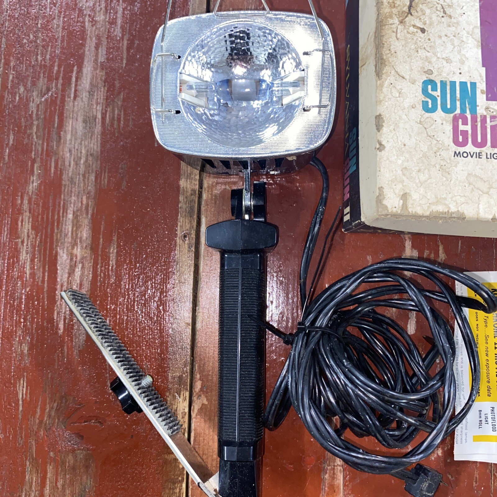 Vintage SYLVANIA SUN GUN II Movie Light SG-55 Tested & Works