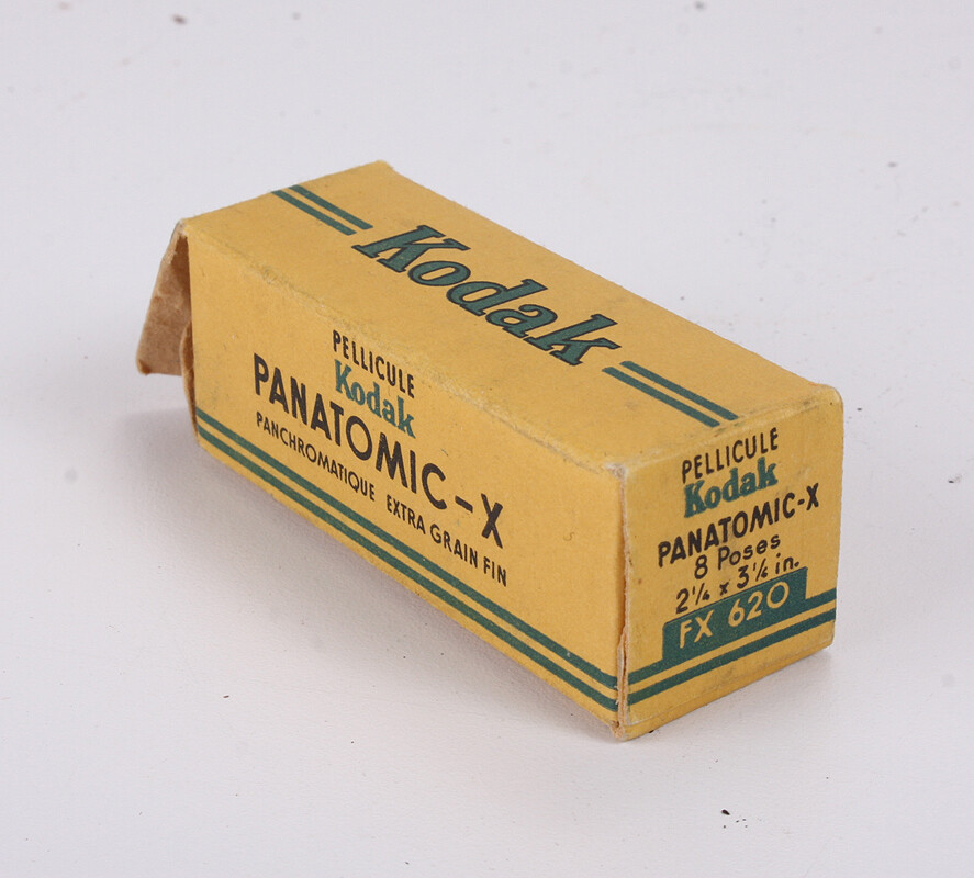 KODAK PATHE 620 PANATOMIC-X EMPTY BOX ONLY, EXPIRE DATE JUN 1951/cks/215491