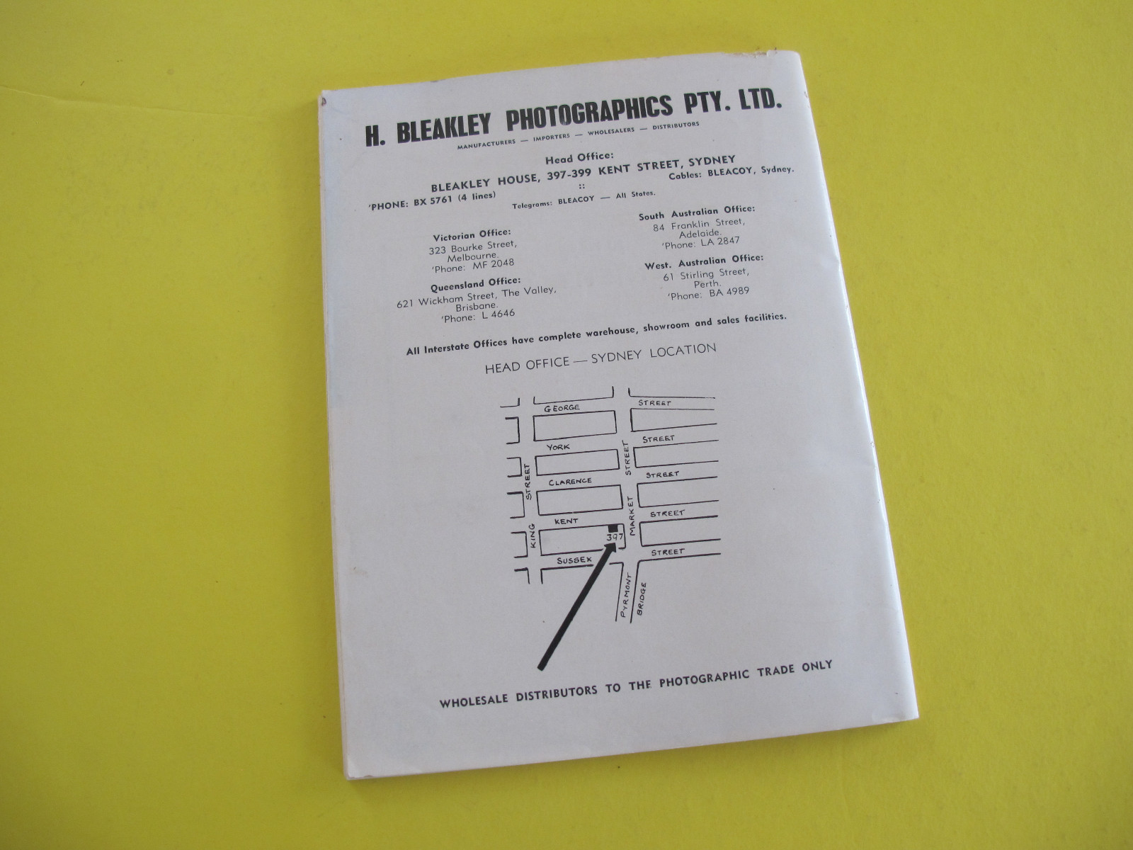 1966 67 Photo Products Guide Photographic Equipment Catalogue Cameras Projectors