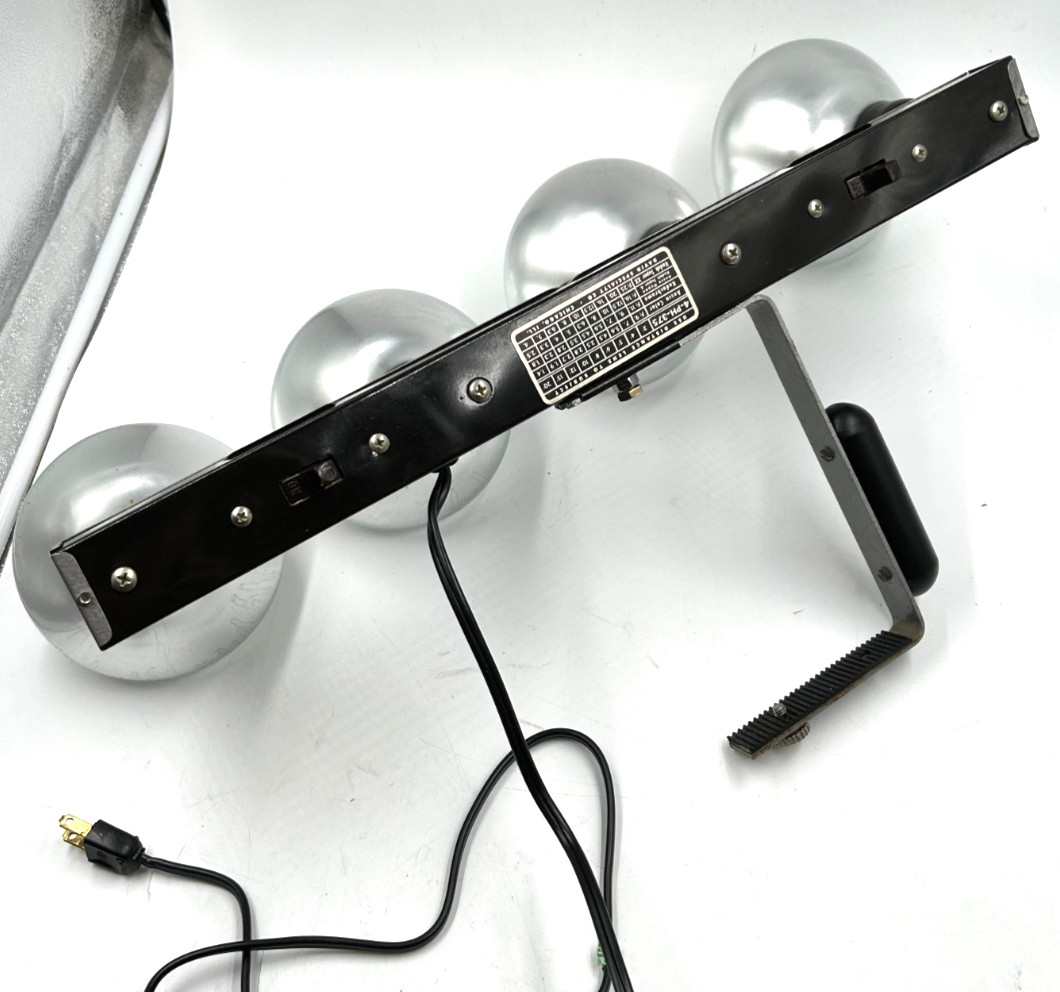 DAVID SPECIALTIES Camera Photo Light Model 4-PH-375 4 Light Bar w/Handle