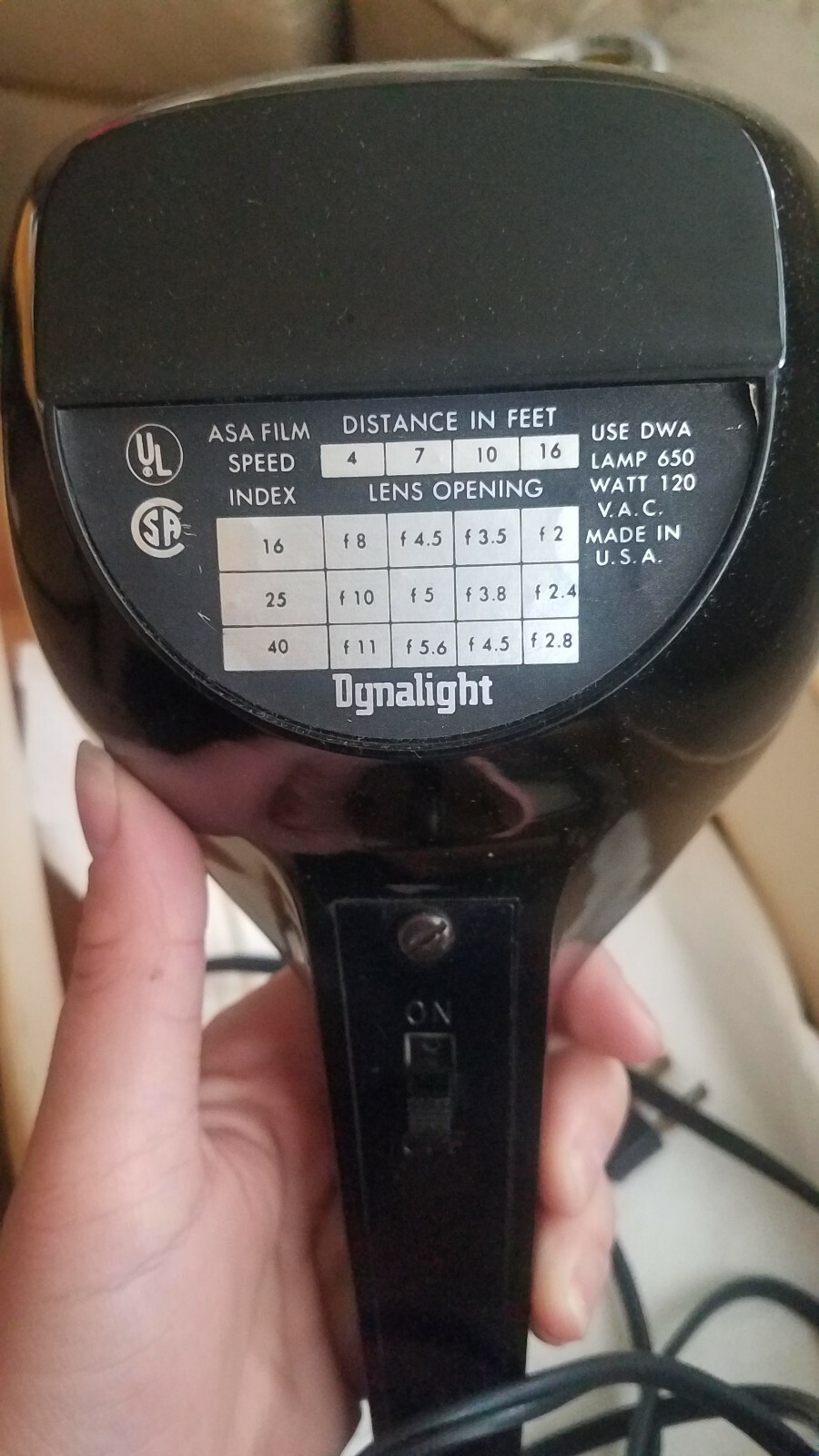 Dyna-light Dynacolor Corp 3M 650 Watt Beam Photagraphy Movie Camera Light
