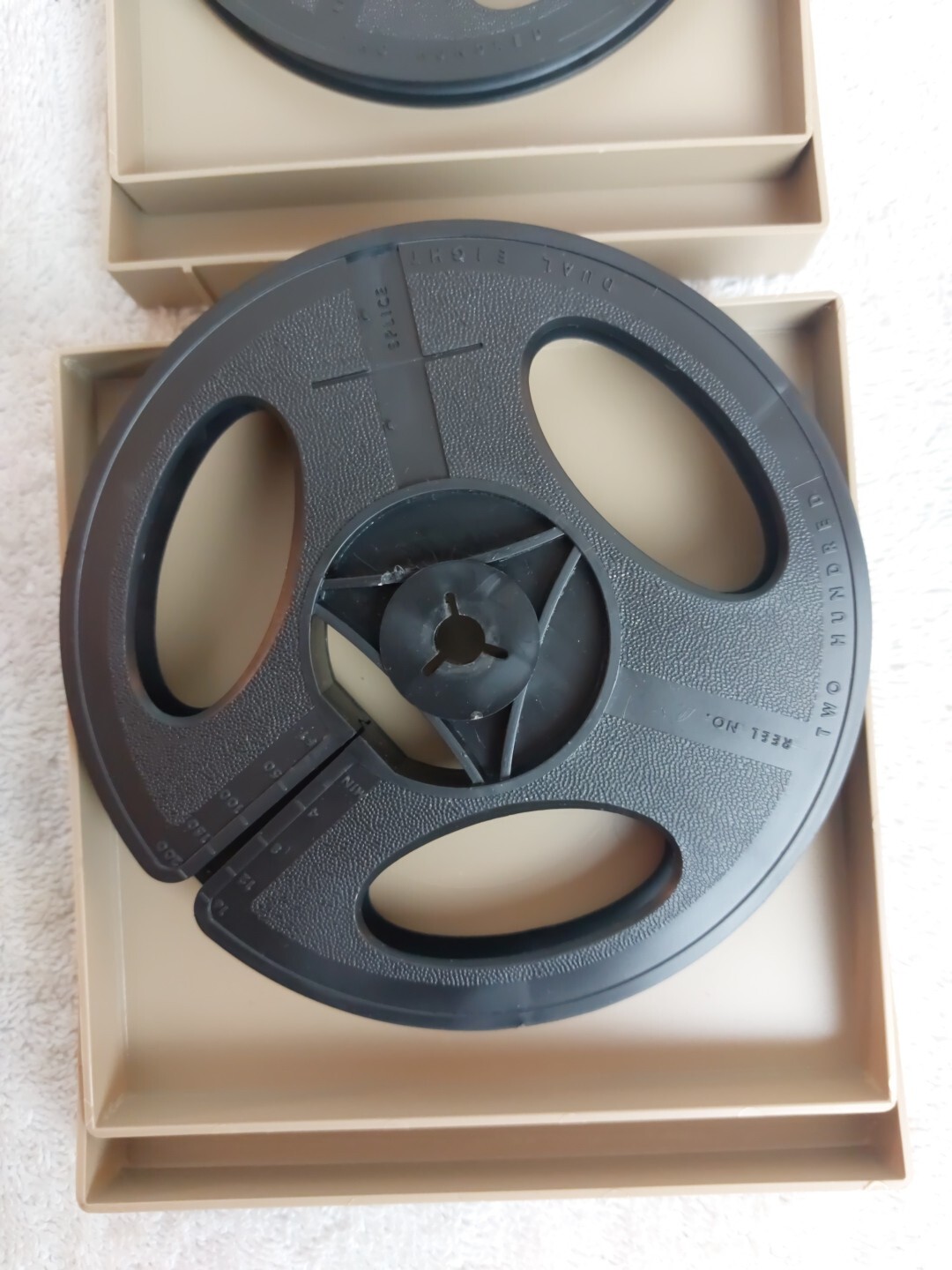 Baia 200 VTG Empty Reels Black Plastic in Tan Cases Storage Box 6 Sets
