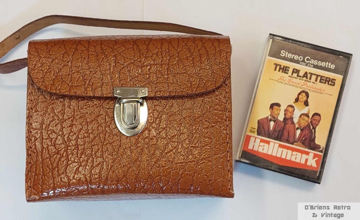 Vintage Brown Leather Camera Case – Clean Condition – Working Clasp –Extra Strap