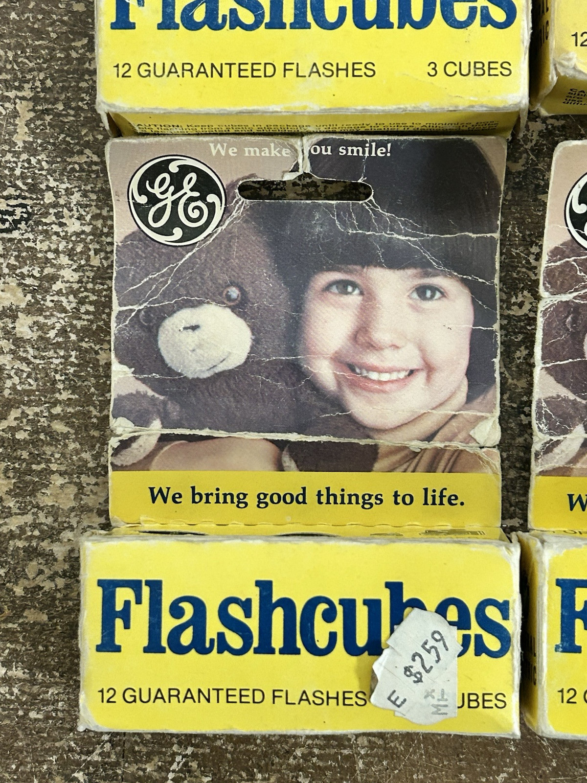 Lot Of 4 Boxes Vintage General Electric GE Flashcubes 48 Flashes