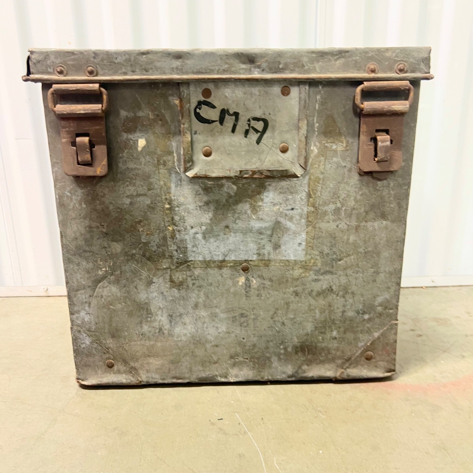 Vintage Collectible Metal Works Movie Reel Carrying Case