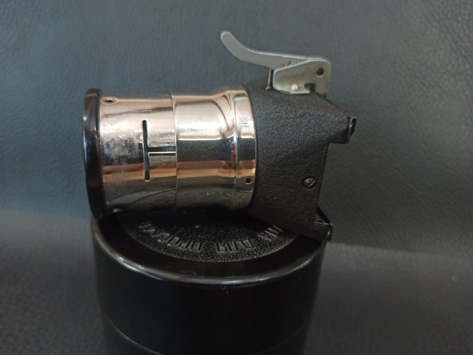 Vintage L-5 iron Magnifying Loupe For Viewing Film Frames USSR