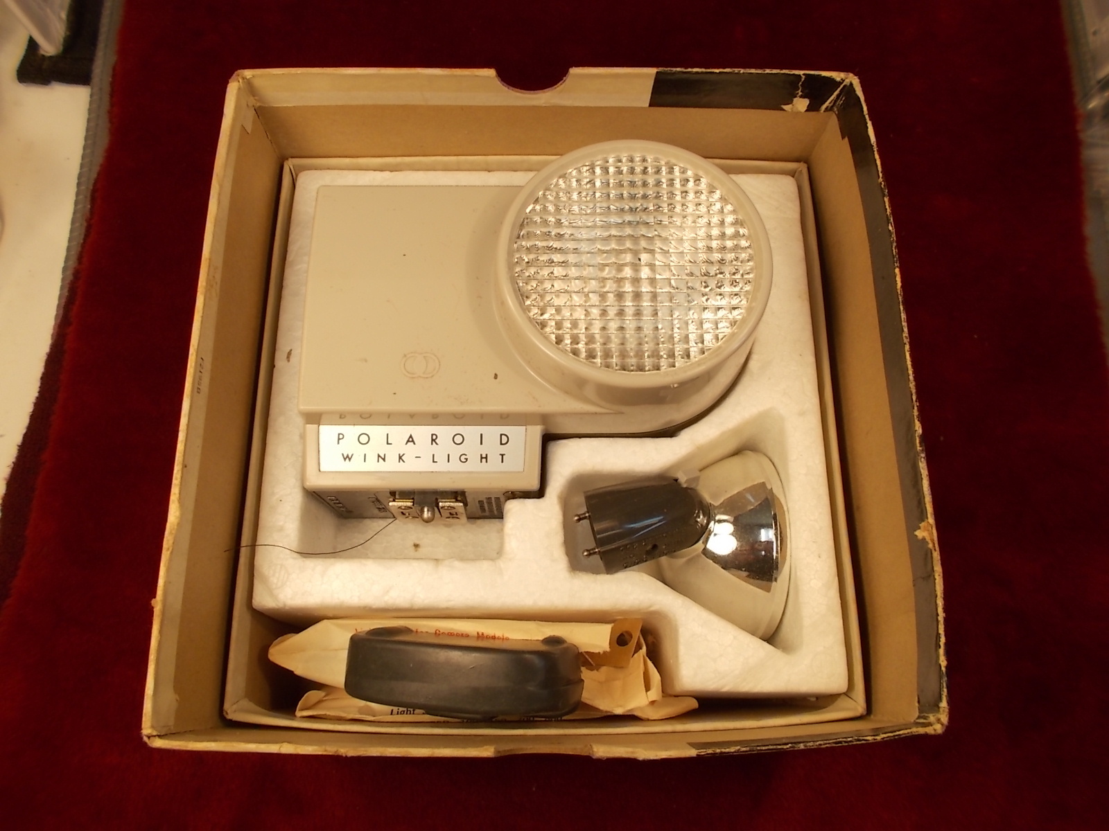 #257 ESTATE FIND, OLD VTG POLAROID WINK-LIGHT FLASH KIT, LAND CAMERAS, NEAR MINT