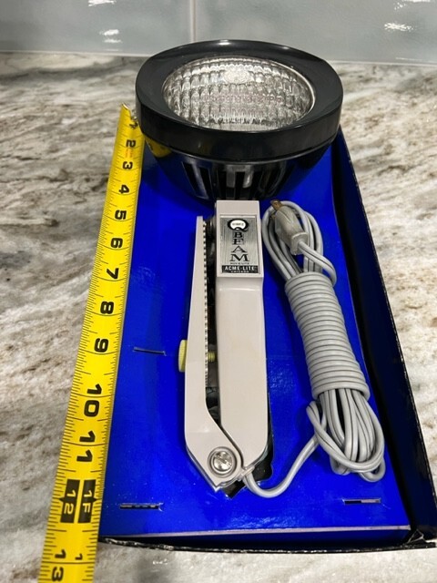 Vintage Camera Light Acme Lite Q-Beam Movie Light in Box WORKS