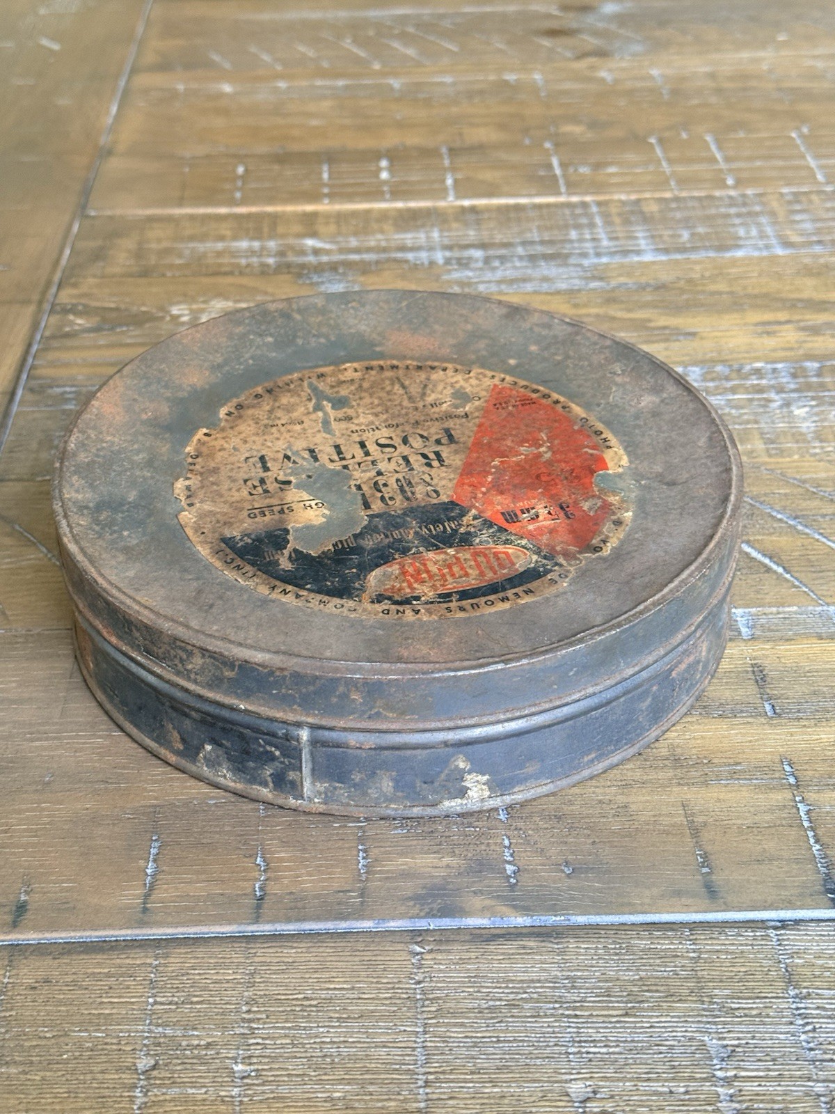 Vintage DuPont 35mm High Speed Release Positive Film Reel Tin Empty Canister