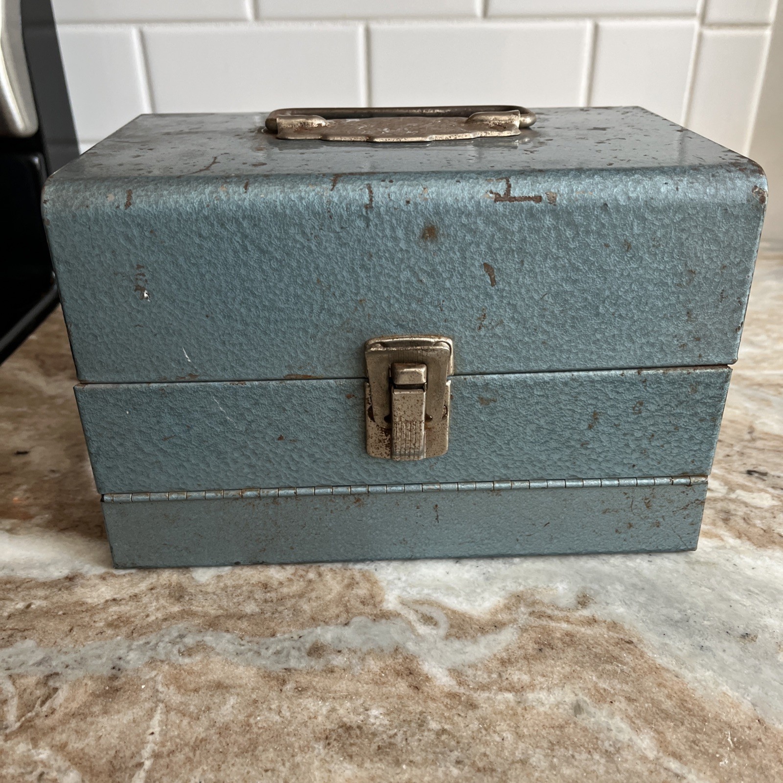 Vintage Logan De Luxe Movie Reel Chest Metal 5.5” X 7.5” Grey Blue With Handle