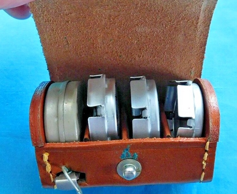 VINTAGE POLAROID CLOSE-UP LENS KIT # 540 COMPLETE 3-LENS, BOOKLET, RULER & CASE