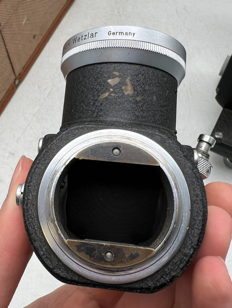 Leitz Leica Visoflex I Focusing Bellows / Mirror Box Finder / Magnifier w/ Case