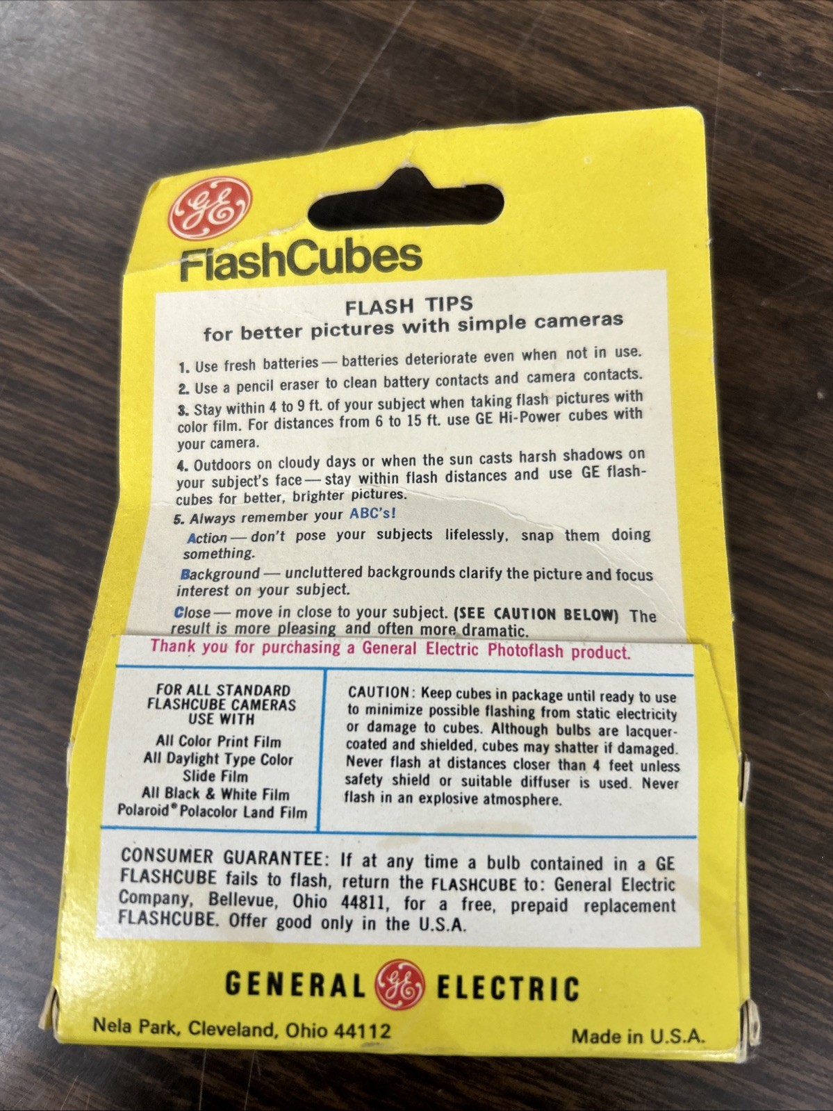 Vintage GE Flashcubes – New Old Stock 3-Pack (12 Flashes) Original Box 1960s/70s