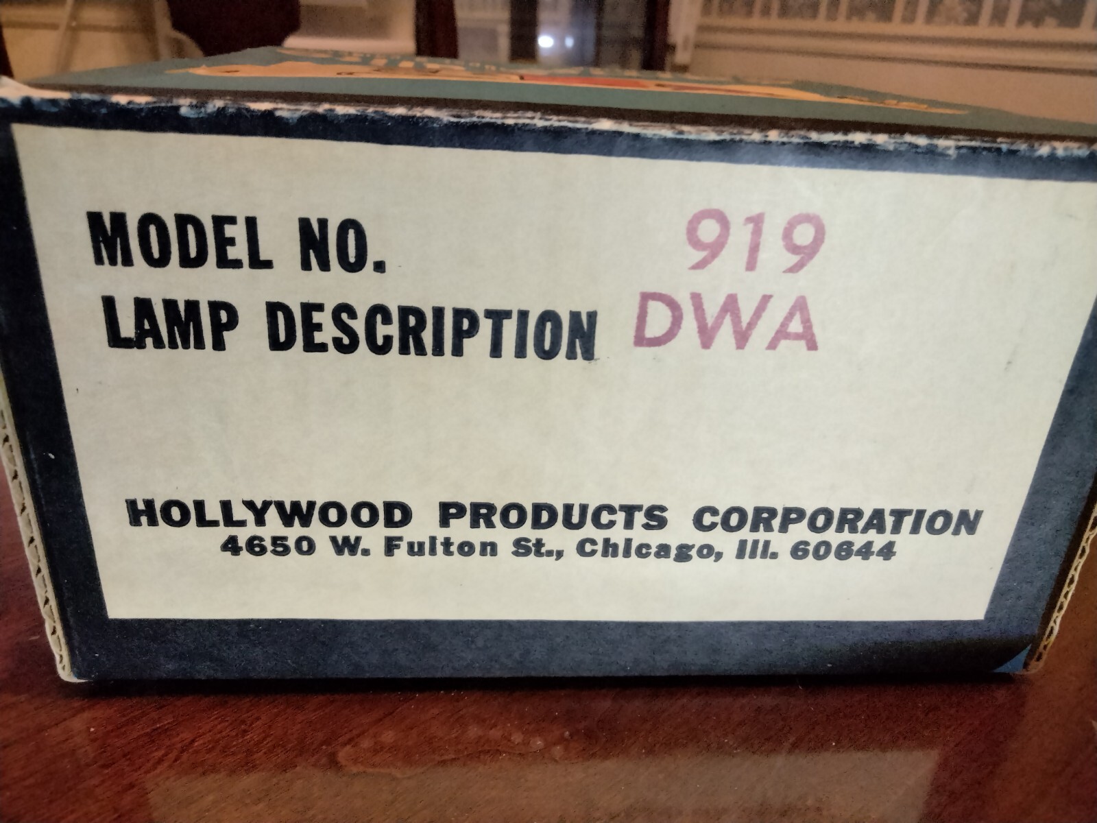 HOLLYWOOD CAMERALITE Model 919 Vintage Working GE TOPMOUNT for Movies/Cameras
