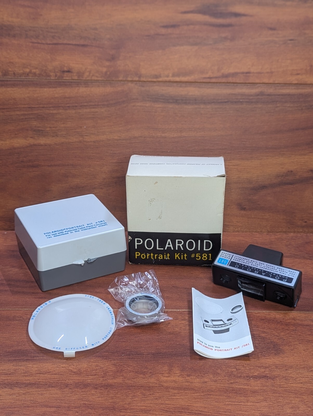Vintage Polaroid Portrait Kit #581 NIOB New In Open Box Excellent Condition