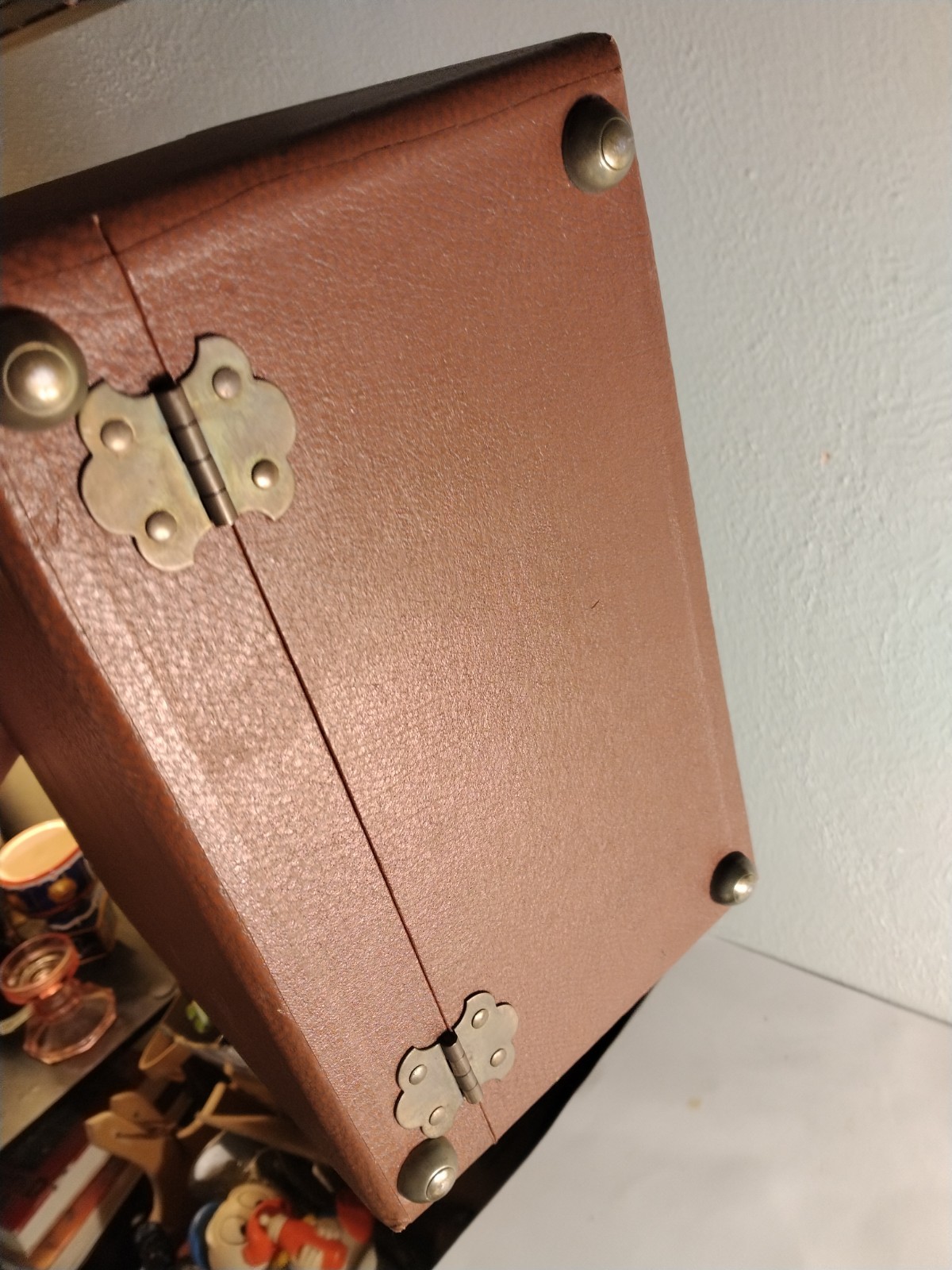 VINTAGE WOODEN CASE STORAGE CHEST FOR PROJECTOR SLIDES WITH SLIDE HOLDERS INSIDE