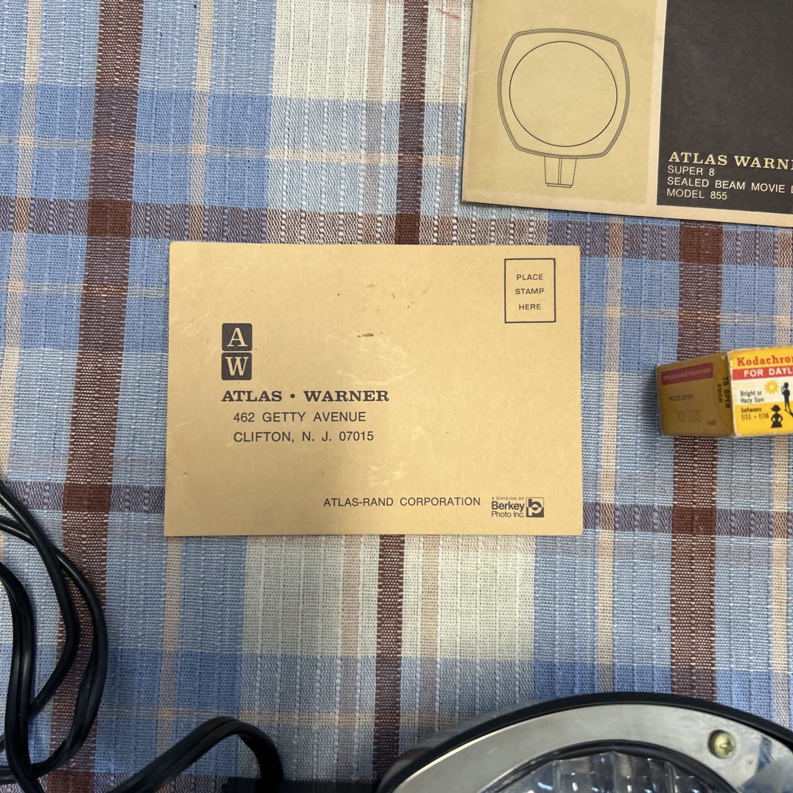 Atlas Warner Super 8 Sealed Beam Movie Light Model 855-Original Box with Film