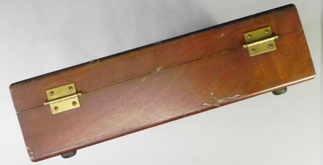 Leica Big Wood Presentation Wood Box #1 …………. Very Rare !!