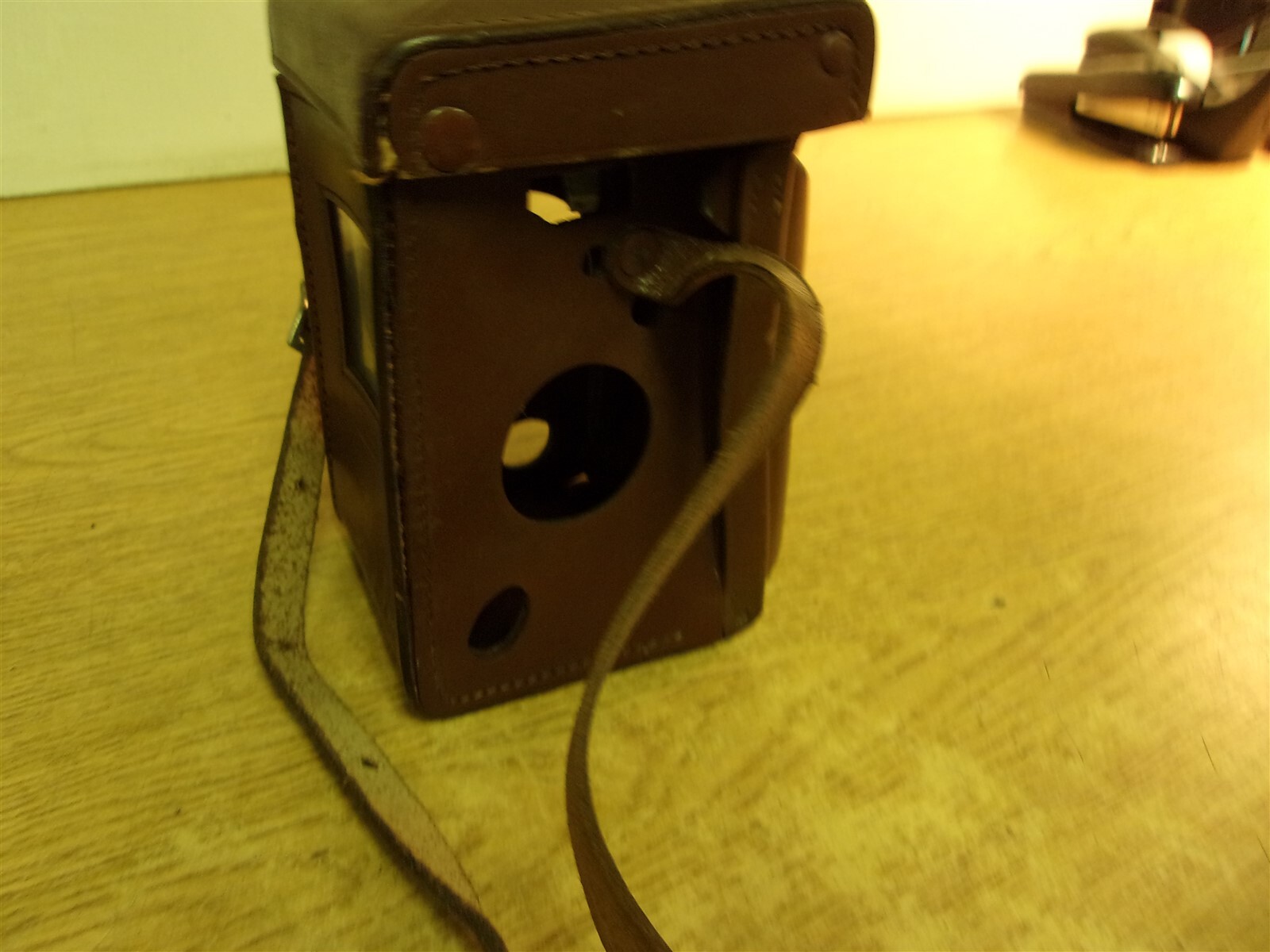 Vintage Brown Leather Rolleiflex Case Bag w/ Strap 5.5″x3″x3.5″ *FREE SHIPPING*