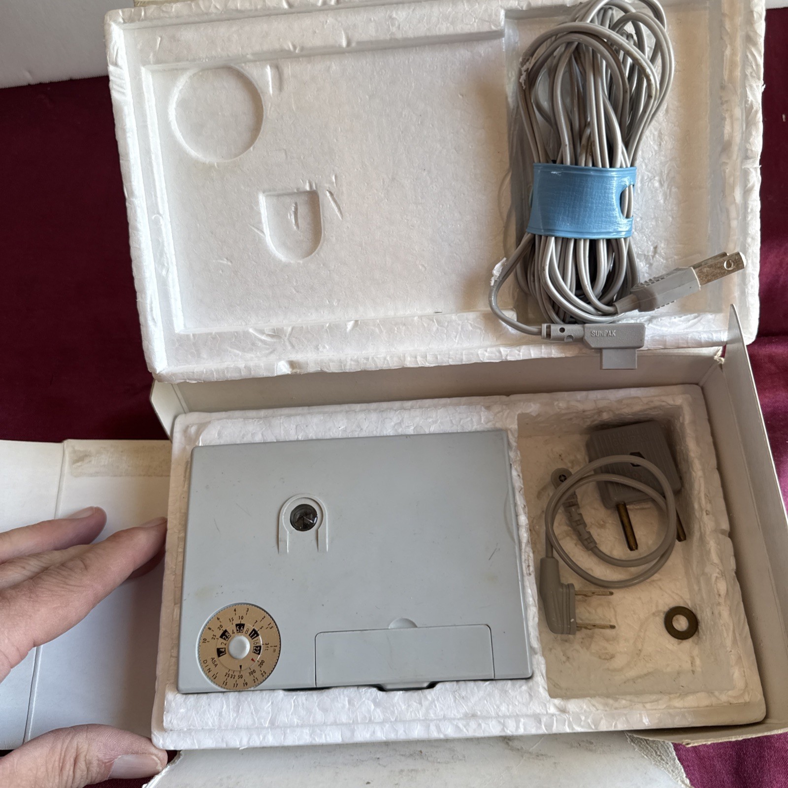Sunpak 7D Transistorised Electronic Camera Flash Made in Japan – Untested AS IS
